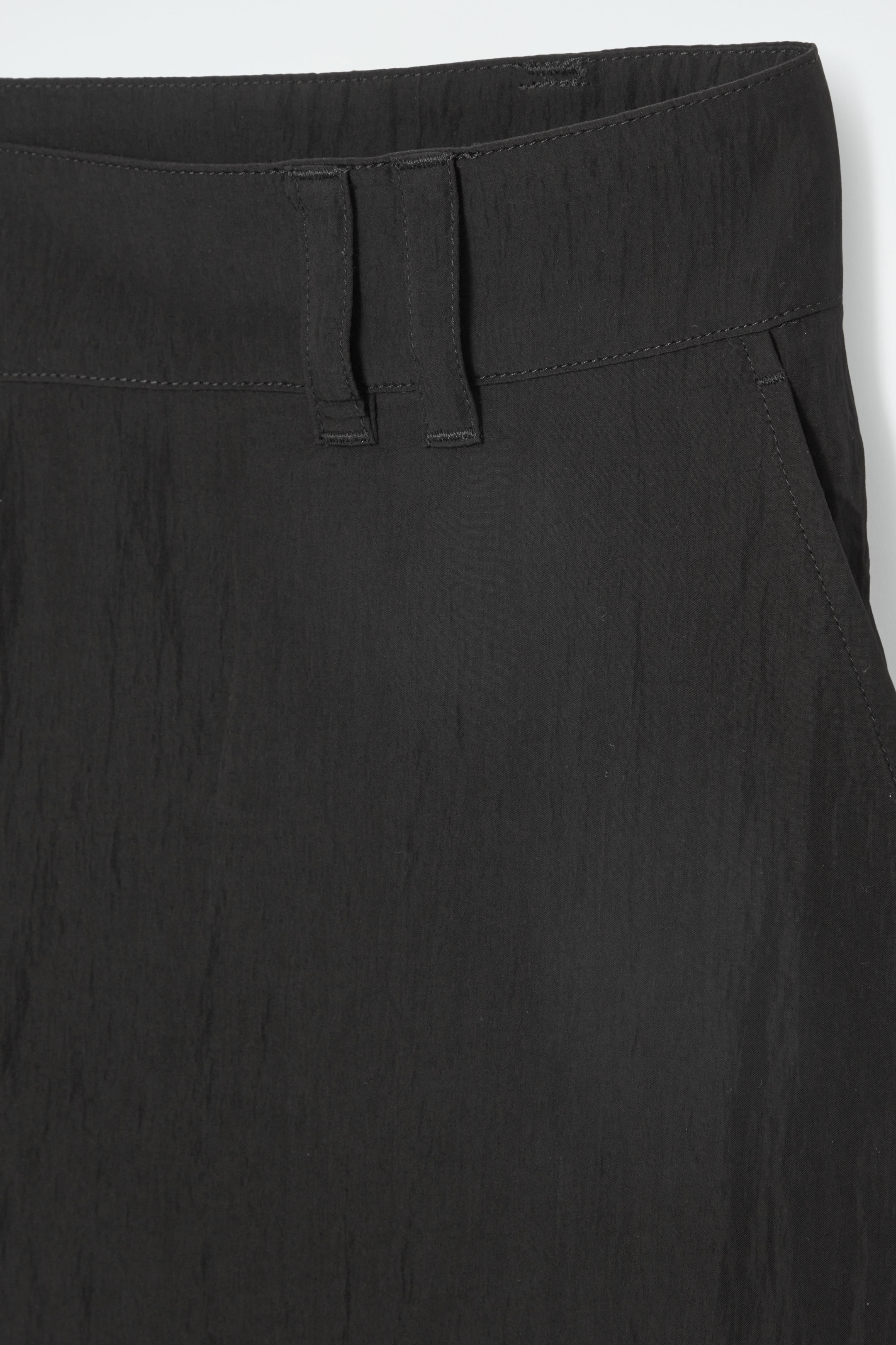 LONGLINE CARGO SHORTS