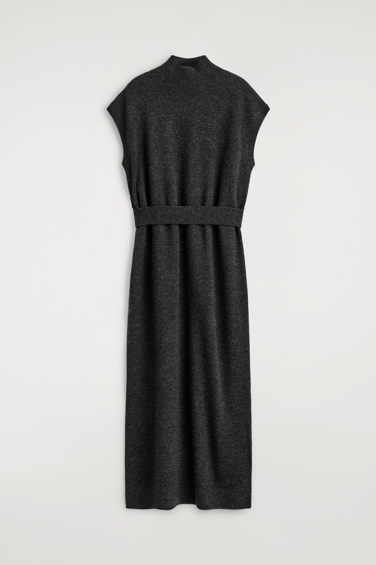 BELT-DETAIL MERINO WOOL MOCK-NECK DRESS — DARK-GRAY MÉLANGE
