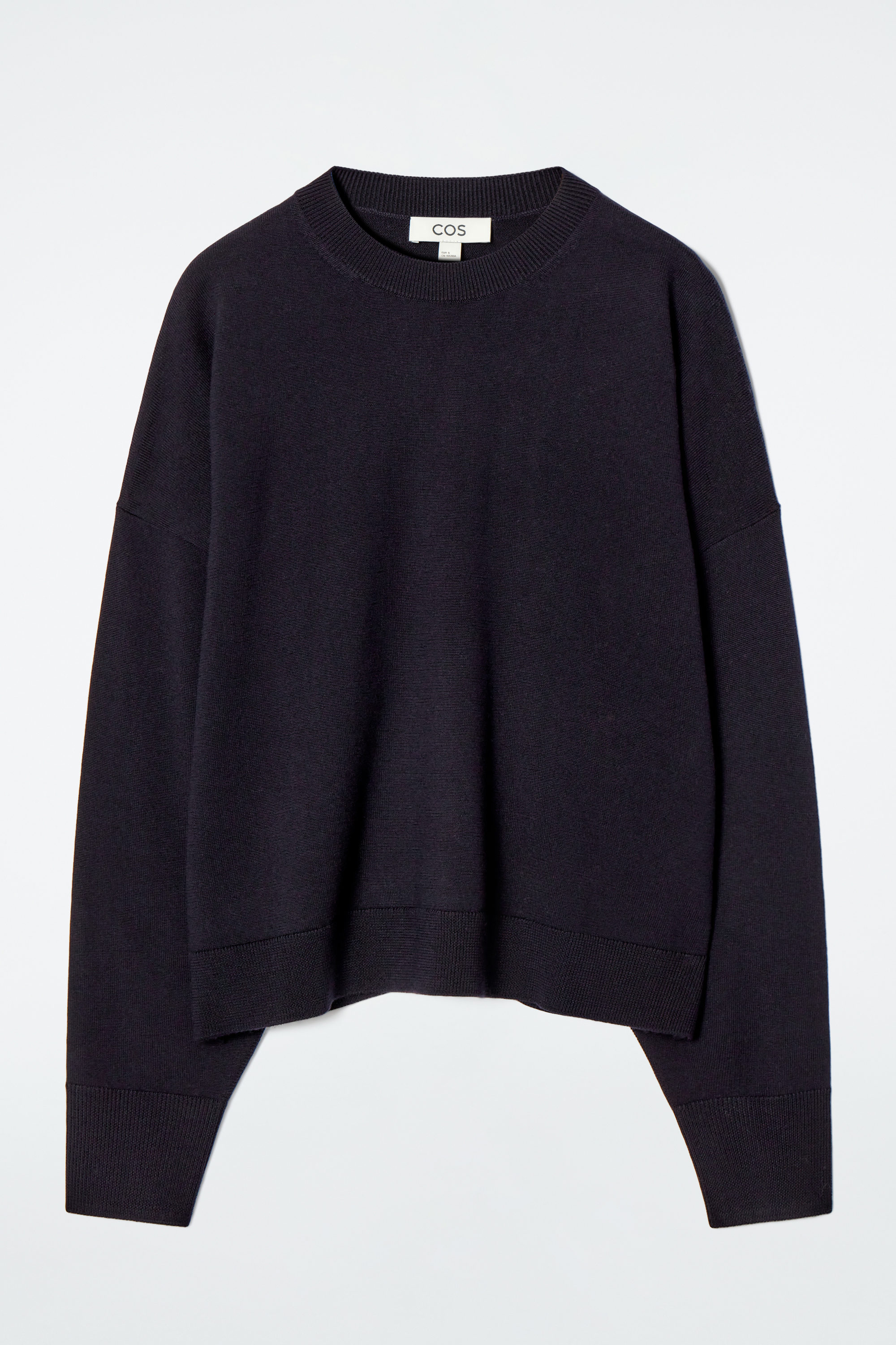 MERINO WOOL CREW-NECK SWEATER - NAVY | COS US