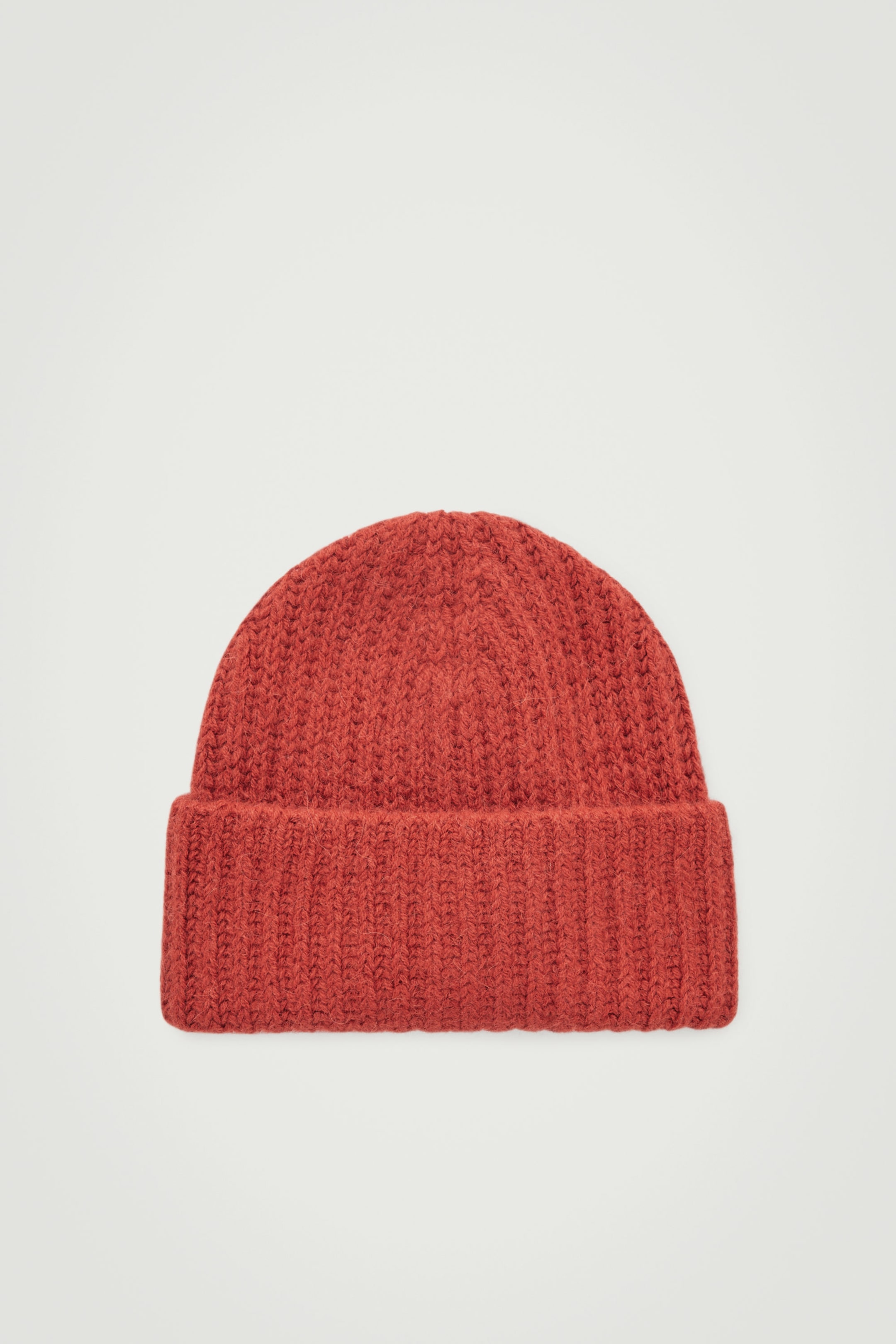 RIBBED ALPACA-BLEND BEANIE