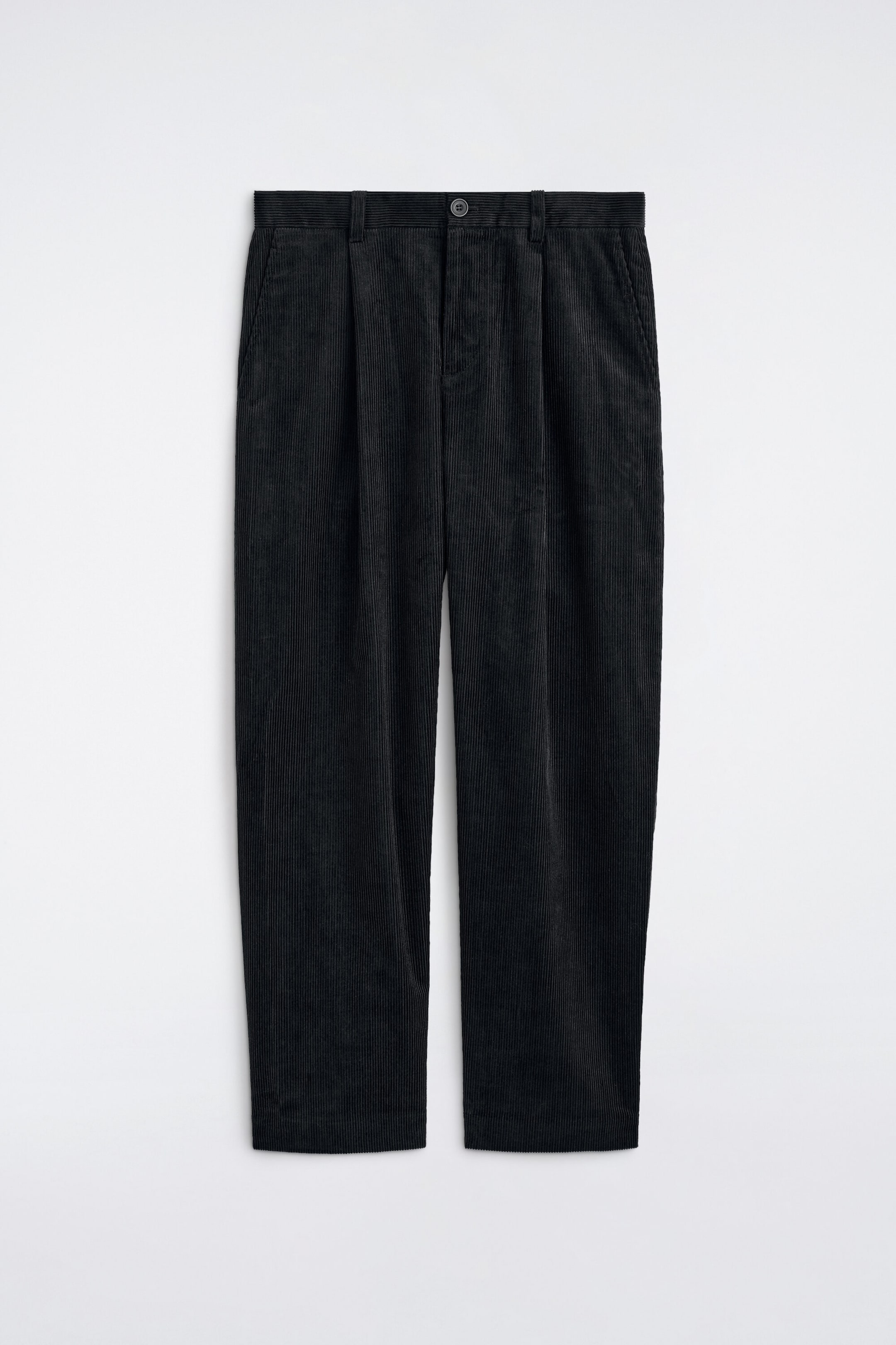 Pantalon plissé en velours côtelé — coupe décontractée et fuselée