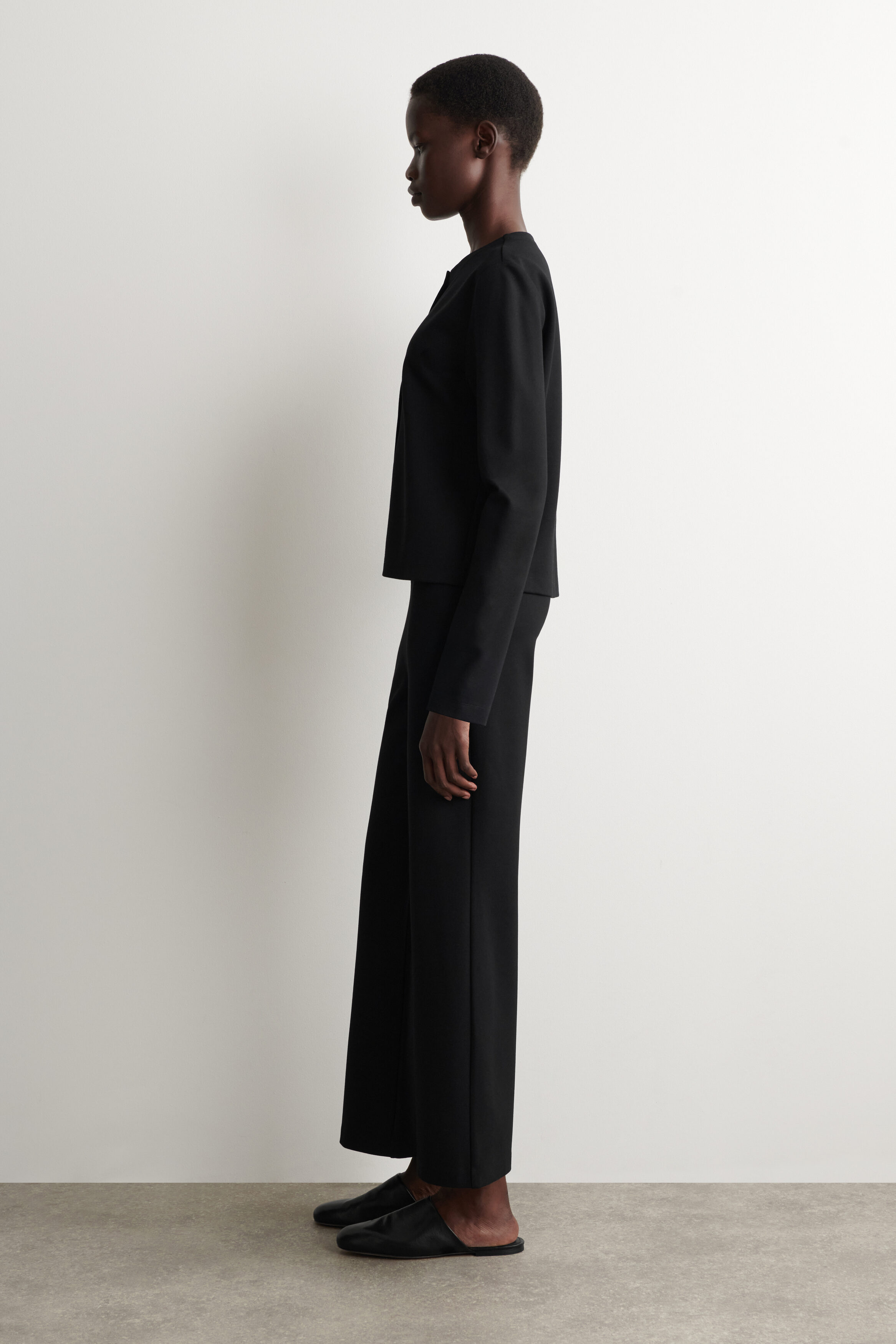 lcdc キャミ　glowny blackup cos musinsa lcdc キャミ glowny blackup cos musinsaの通販はau PAY マーケット