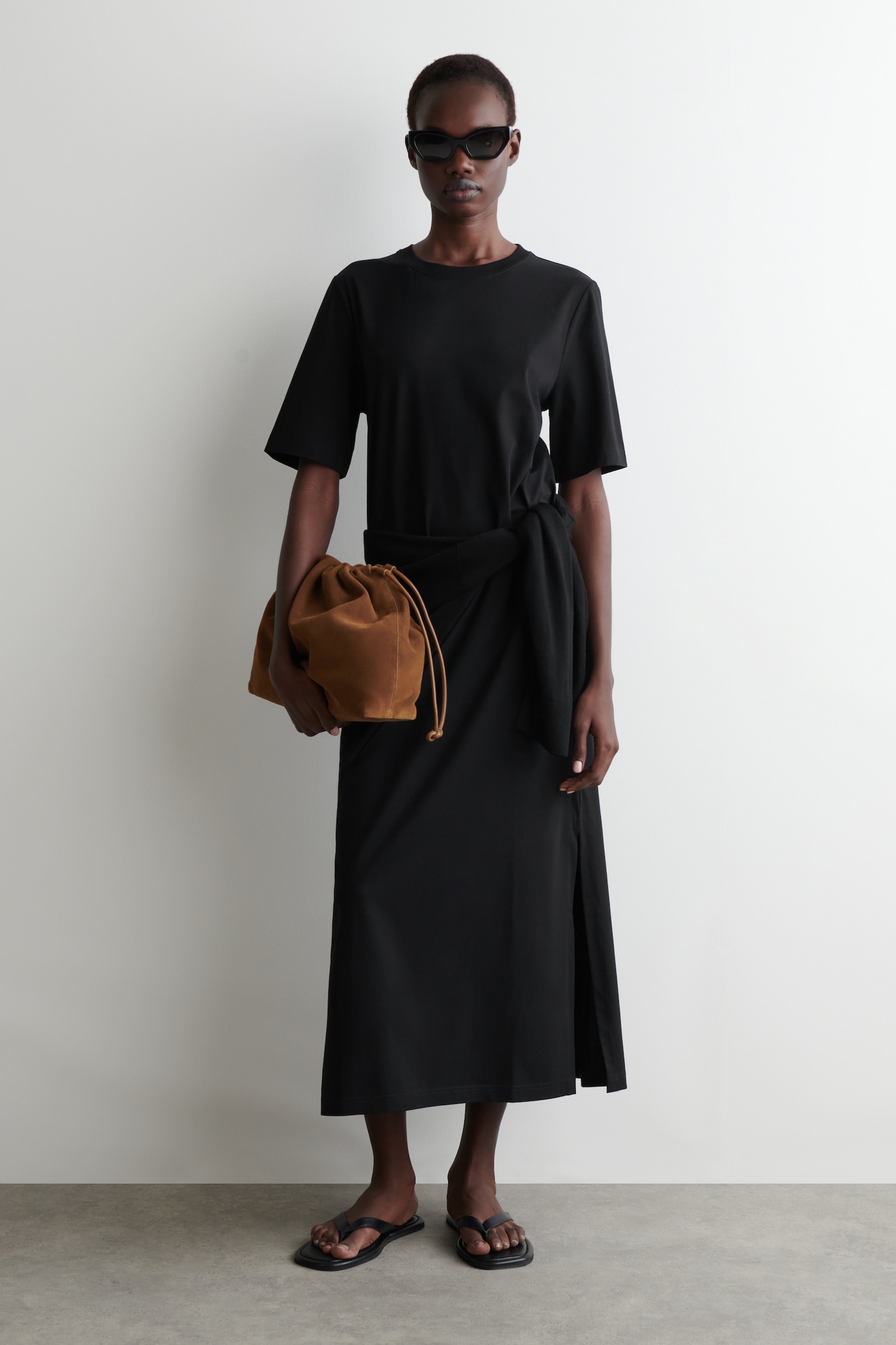 COTTON MIDI T-SHIRT DRESS - BLACK/ORANGE/BROWN / WHITE / STRIPED