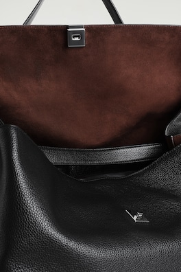 TRULLO OVERSIZED FLAP BAG - LEATHER — BLACK 7