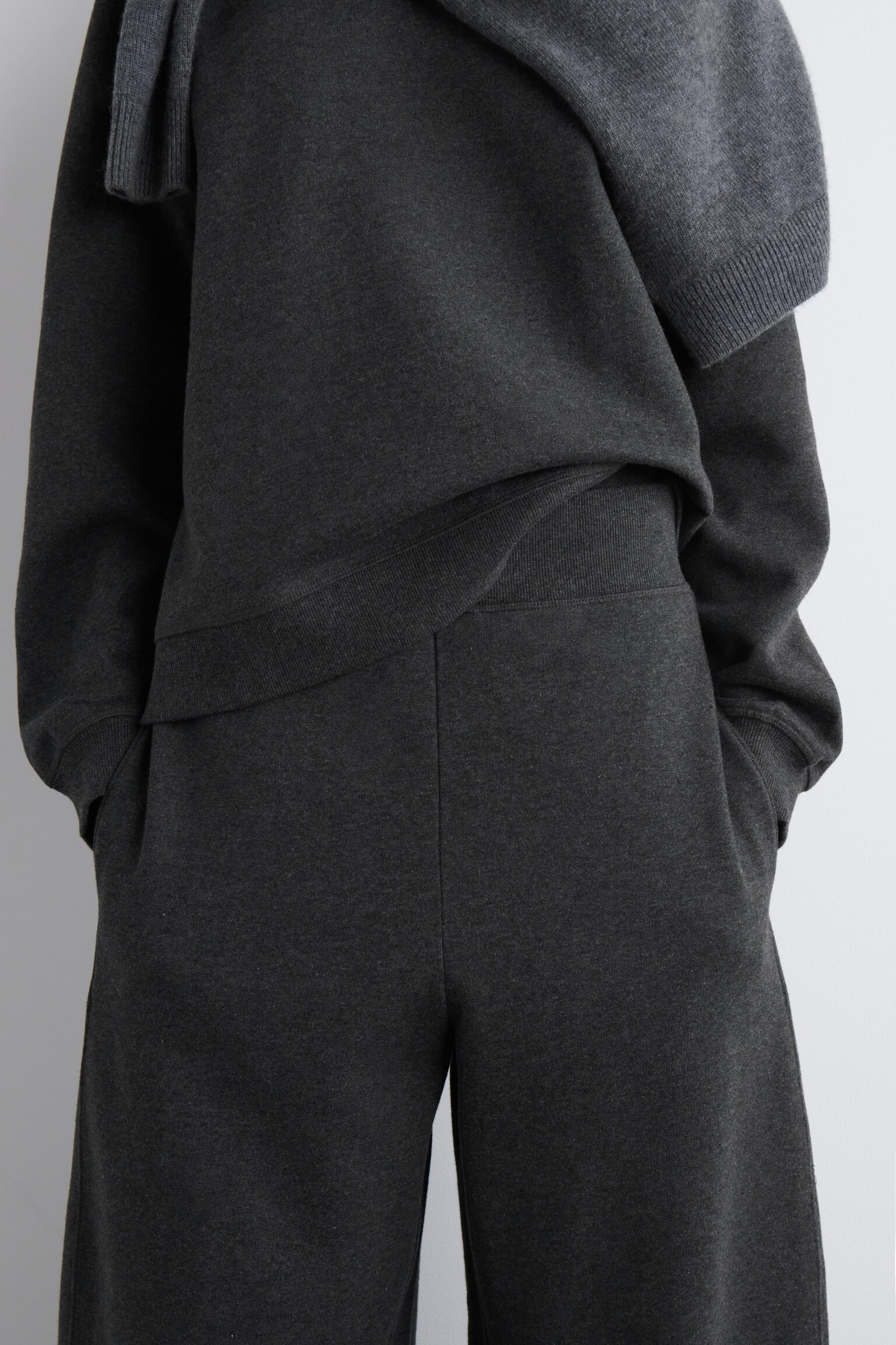 PANTALON DE JOGGING LARGE EN COTON - GRIS FONCÉ CHINÉ/VIOLET FONCÉ - 4