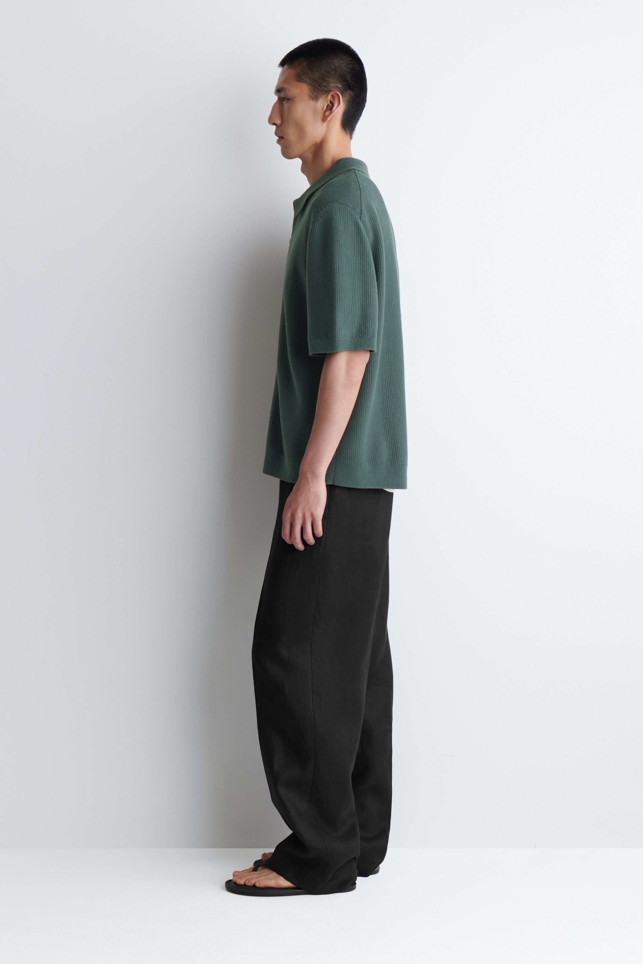 Grösseres Bild ansehen: BAUMWOLLHEMD AUS WAFFELSTRICK MIT REISSVERSCHLUSS - TANNENGRÜN - HERREN | H&M CH 5
