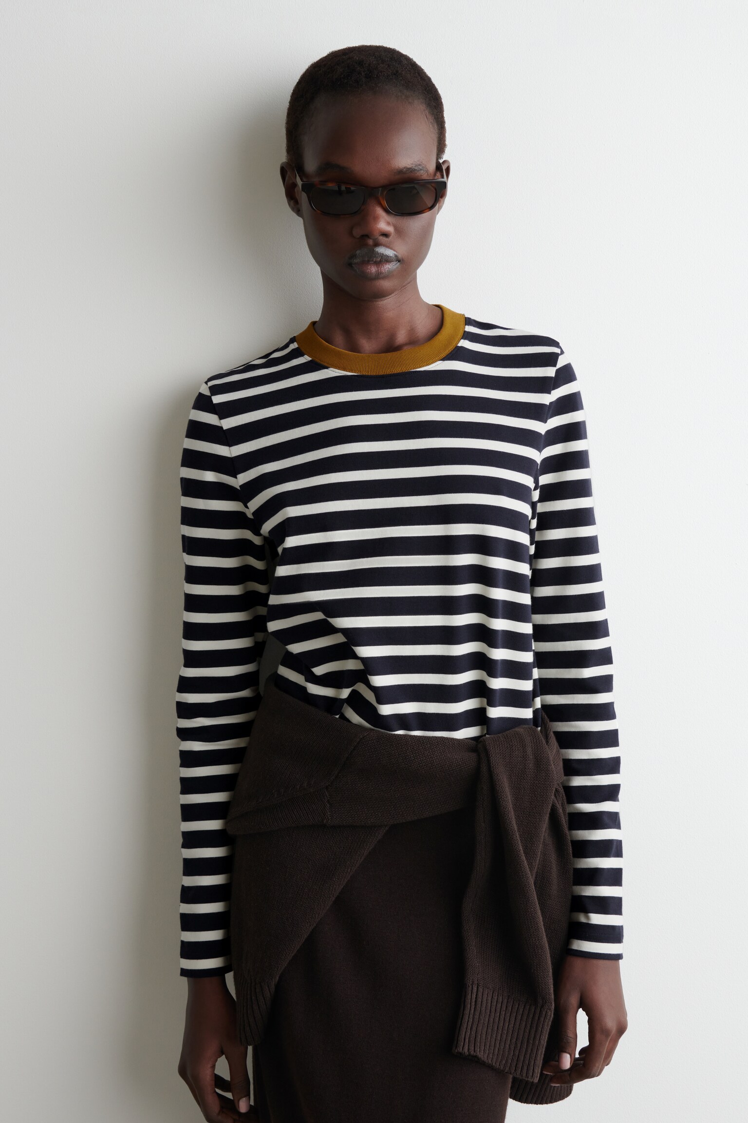 CLEAN CUT REGULAR LONG-SLEEVED T-SHIRT - ECRU / NAVY / BROWN / STRIPED/white/GREEN MÉLANGE/LIGHT GREEN/NAVY / STRIPED/BRIGHT RED/BROWN / STRIPED/BLACK/OLIVE-GREEN MÉLANGE/WHITE / BROWN/DARK PURPLE/BRIGHT GREEN/ORANGE/DUSTY PINK/BEIGE / UNDYED/BEIGE / STRIPED/GREY / STRIPED/LIGHT BLUE - 1