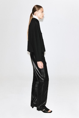 SCULPTED STAND-COLLAR JACKET — BLACK 4