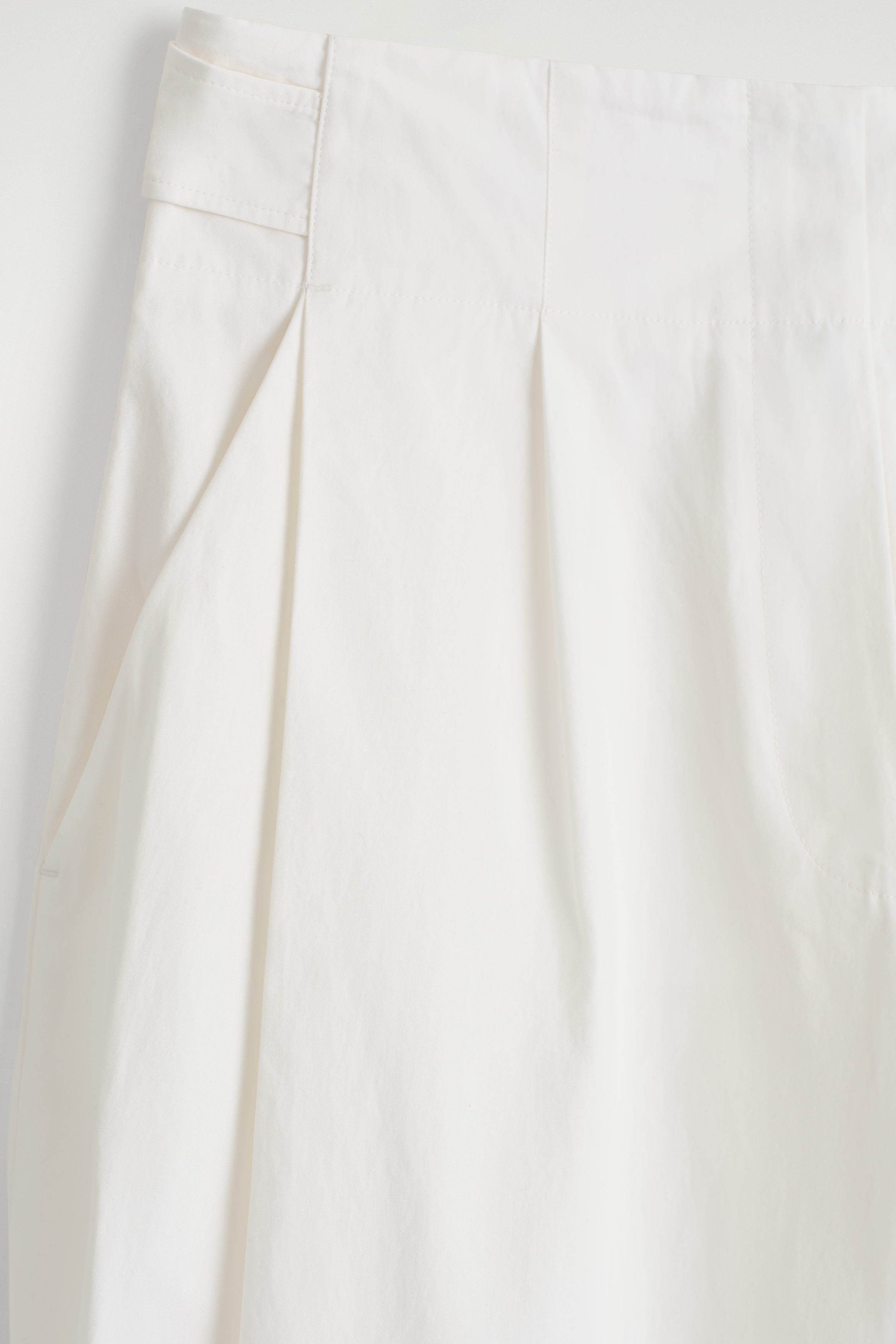 ボトムスその他 No.0955 P cago cotton bending PT (3color) CROPPED BARREL-LEG COTTON PANTS - WHITE | COS