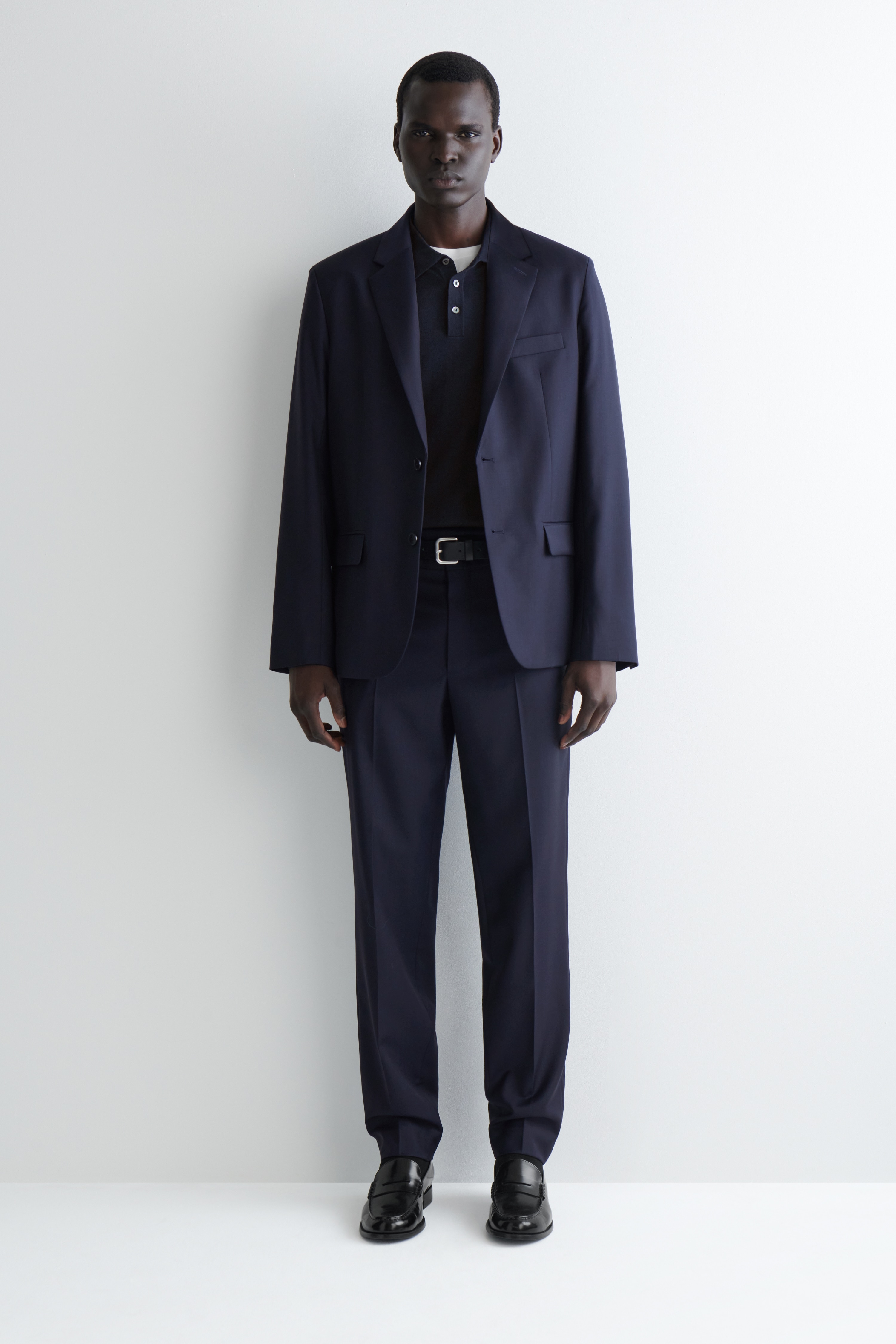 TAILORED STRAIGHT-LEG WOOL TROUSERS - NAVY