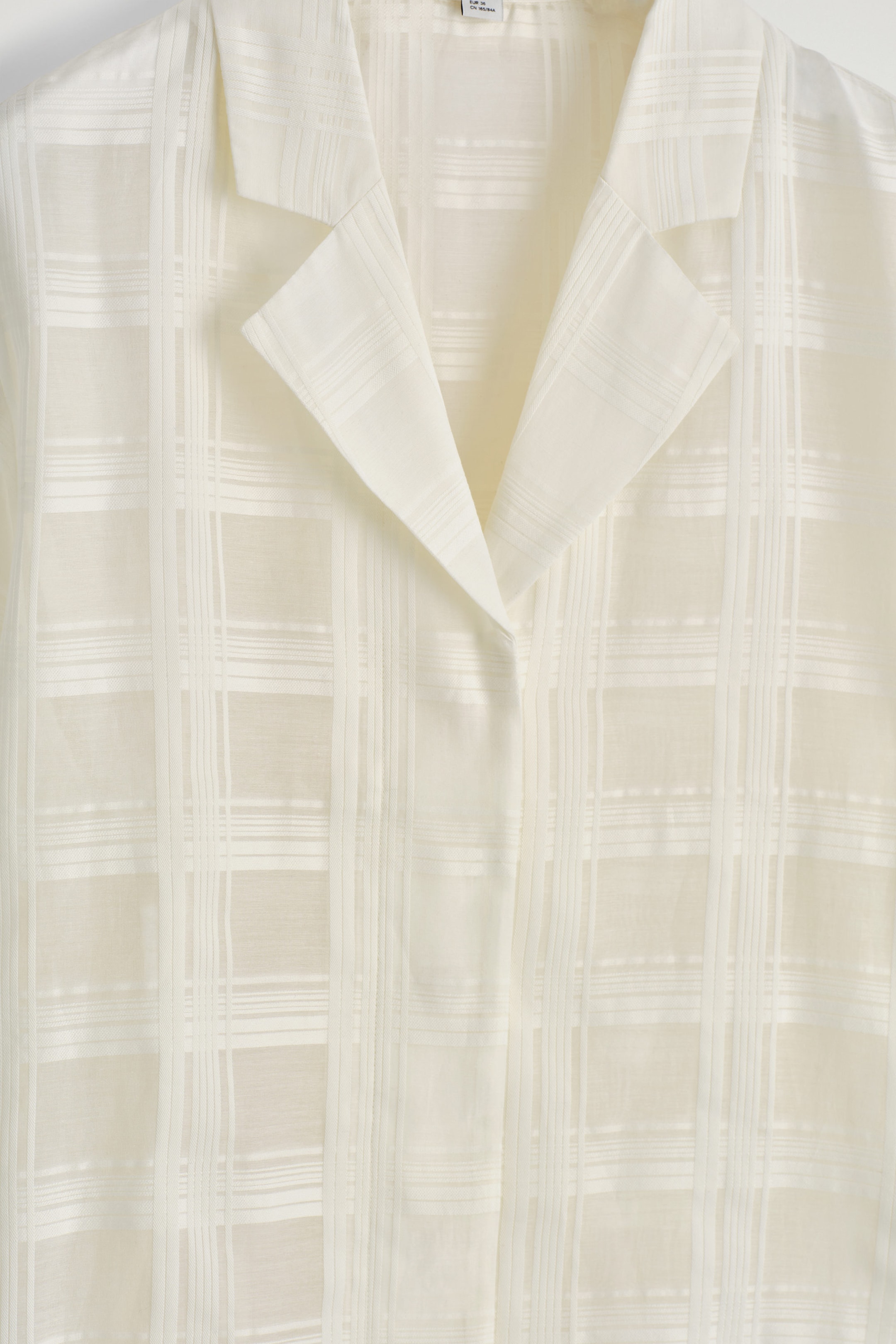 StillMedia/DescriptiveDetail