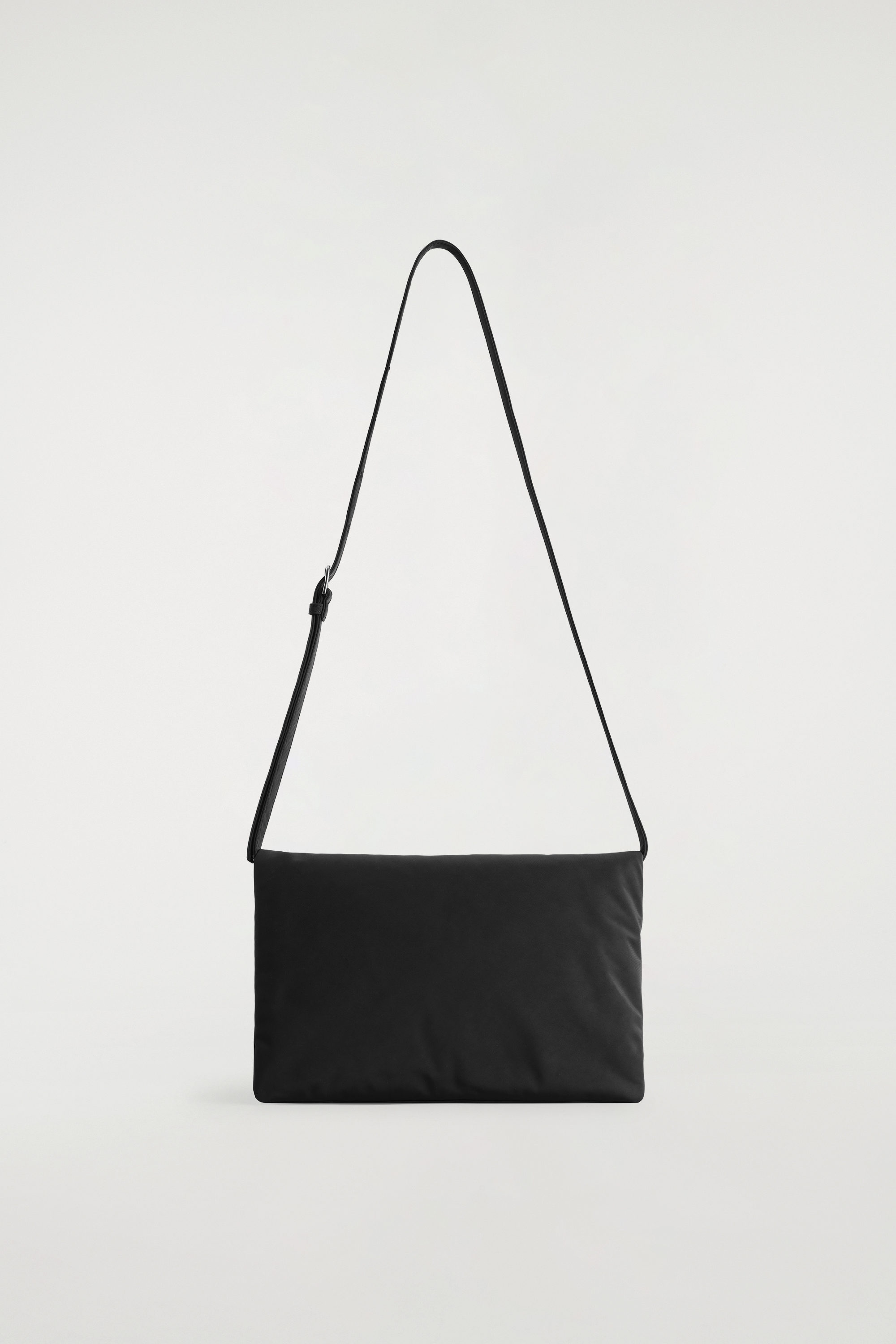 TRIFOLD PADDED CROSSBODY BAG - BLACK | COS US