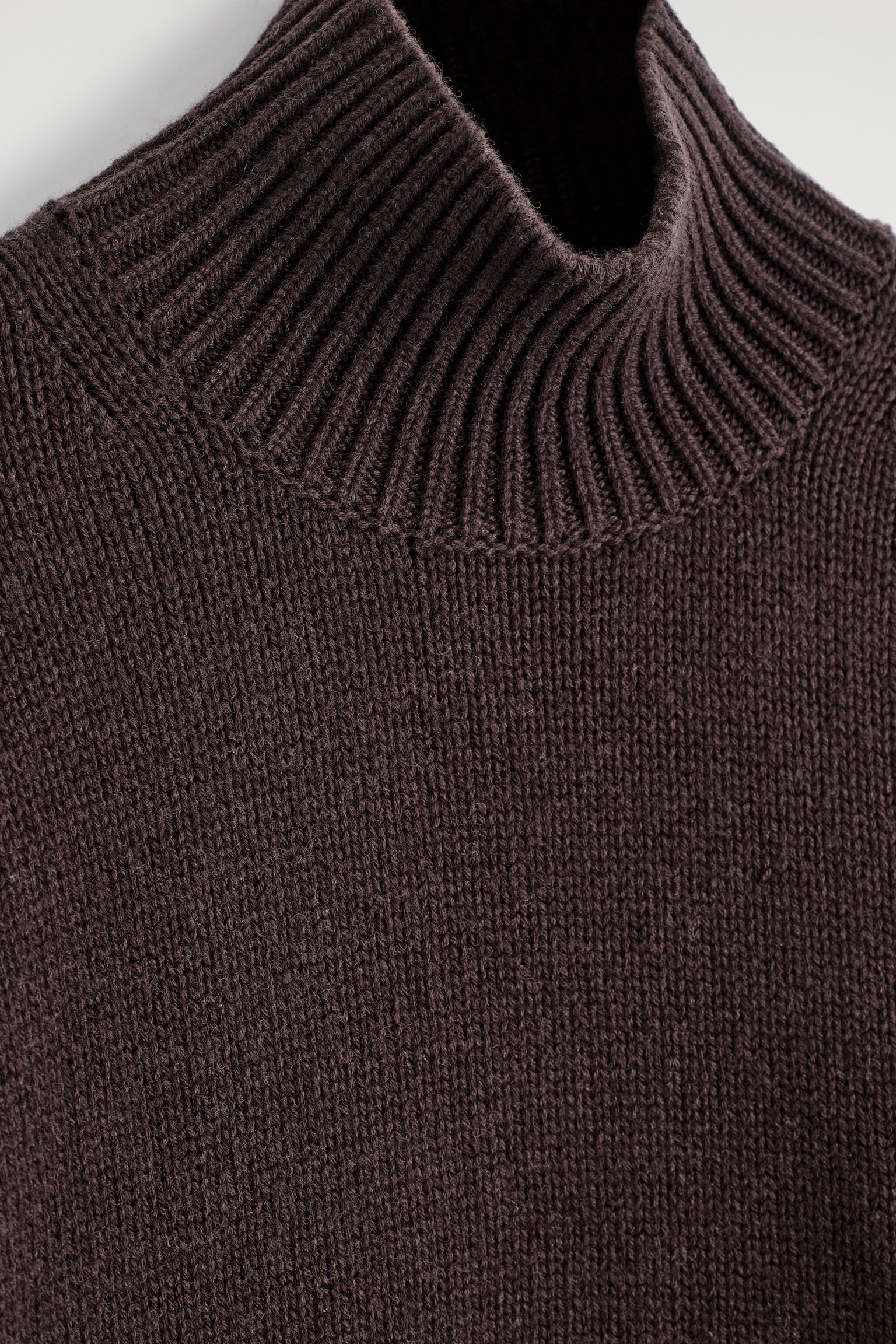 CHUNKY FUNNEL-NECK WOOL JUMPER - BROWN/DARK GREEN - 7