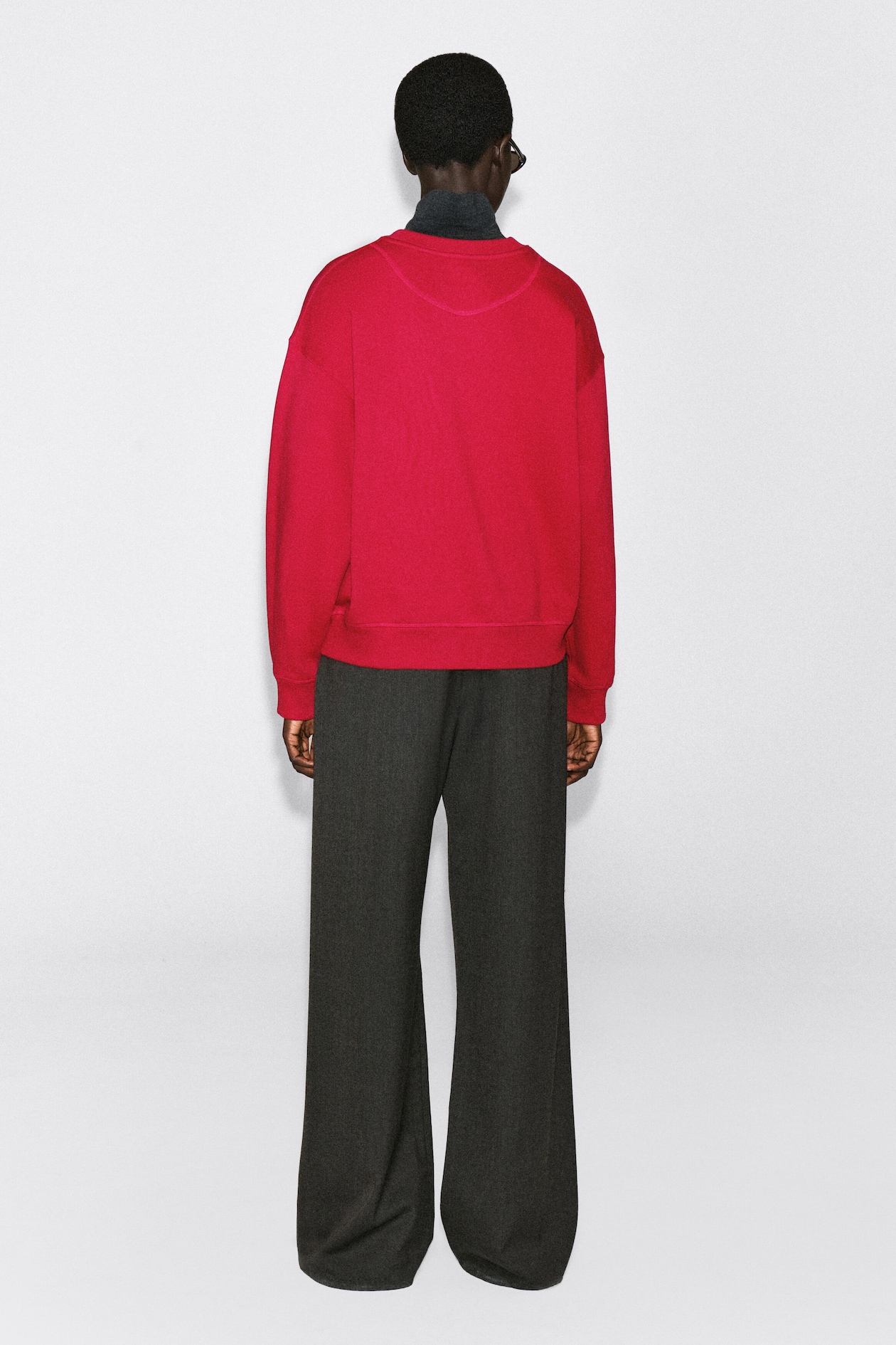 ROUNDED COTTON CREW-NECK SWEATSHIRT — RED