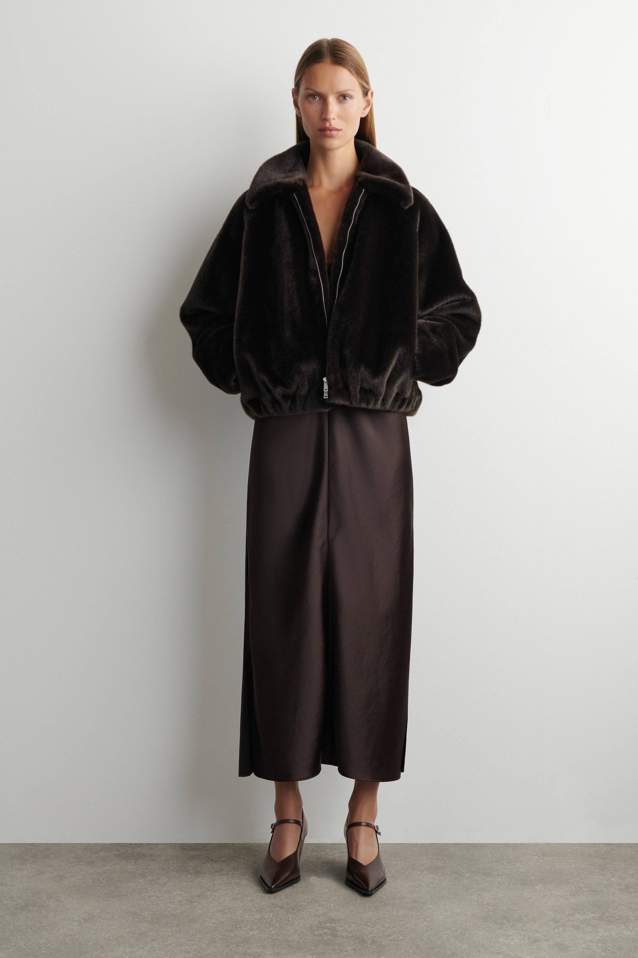 BABIES À TALON EN CUIR