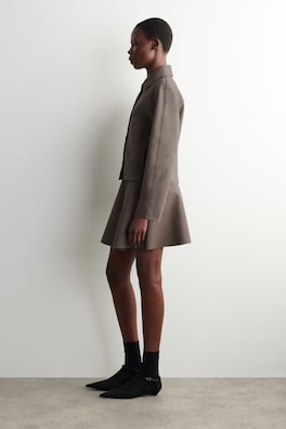 ROUNDED JERSEY JACKET — BROWN 3