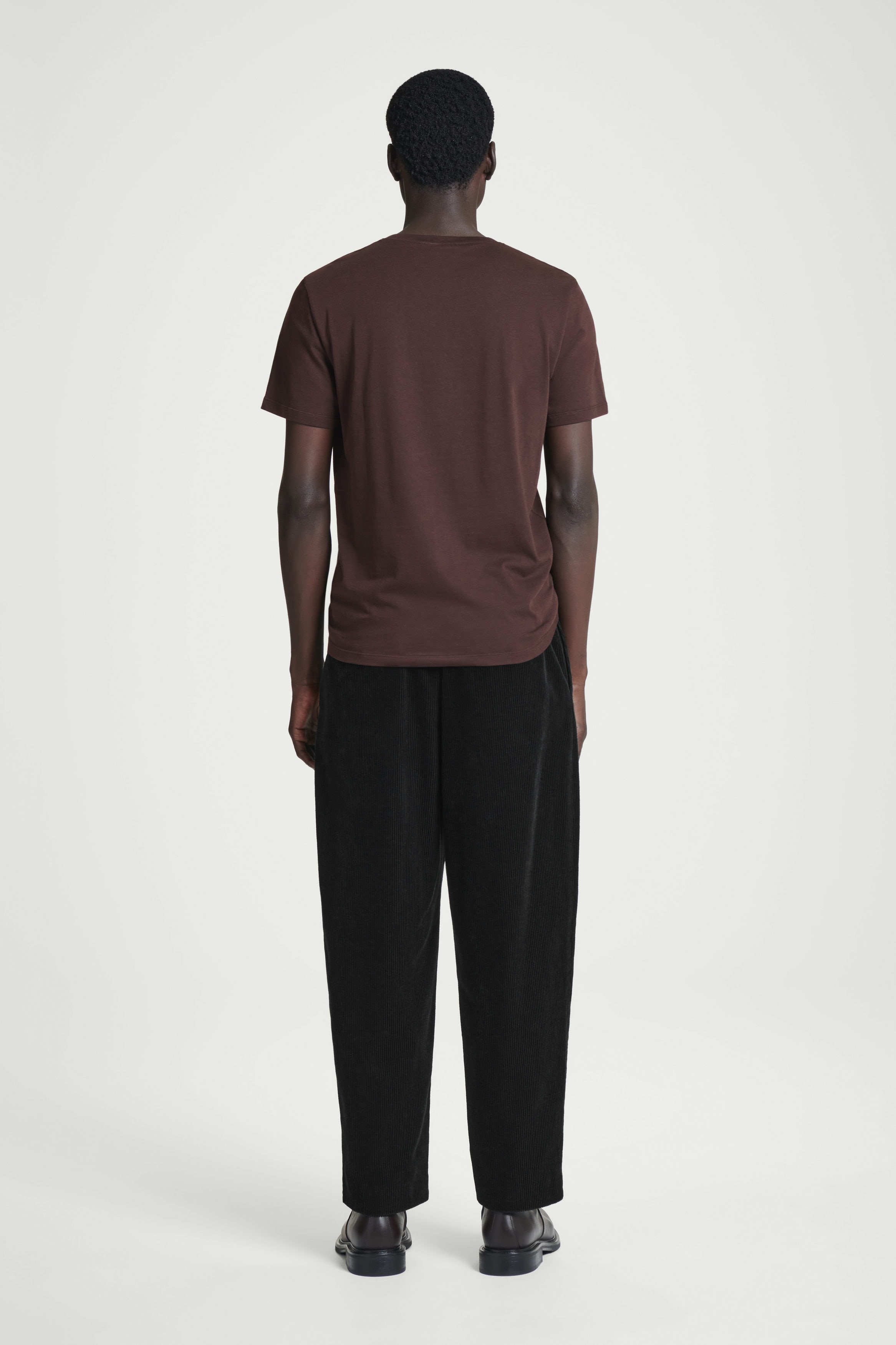 【関税・送料込み】MALO T-SHIRTS BROWN COTTON T-SHIRT REGULAR COTTON T-SHIRT - BROWN | COS