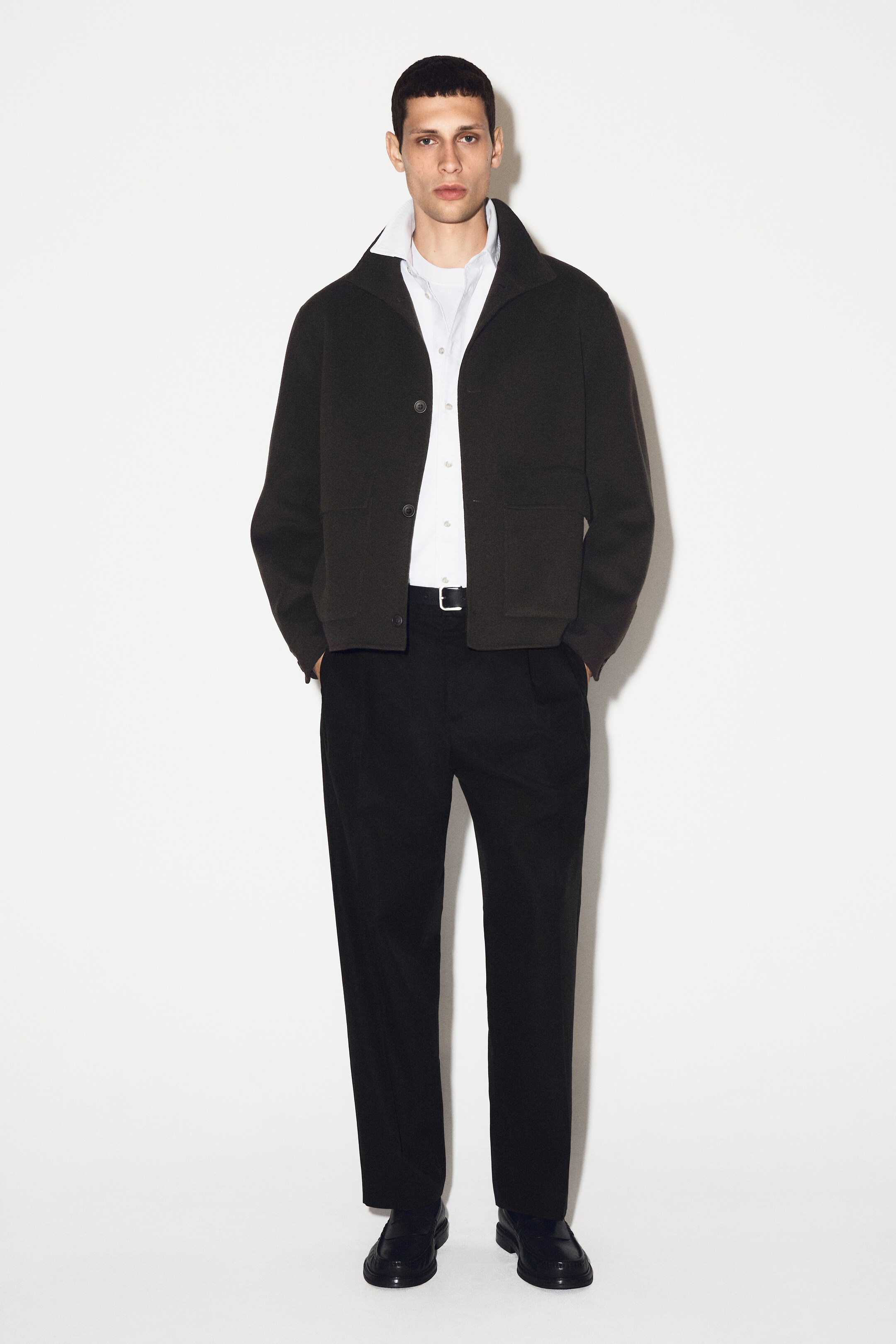 Größeres Bild anzeigen: HOSE AUS BAUMWOLL-TWILL MIT GERADEM BEIN - SCHWARZ - Men | H&M AT 7