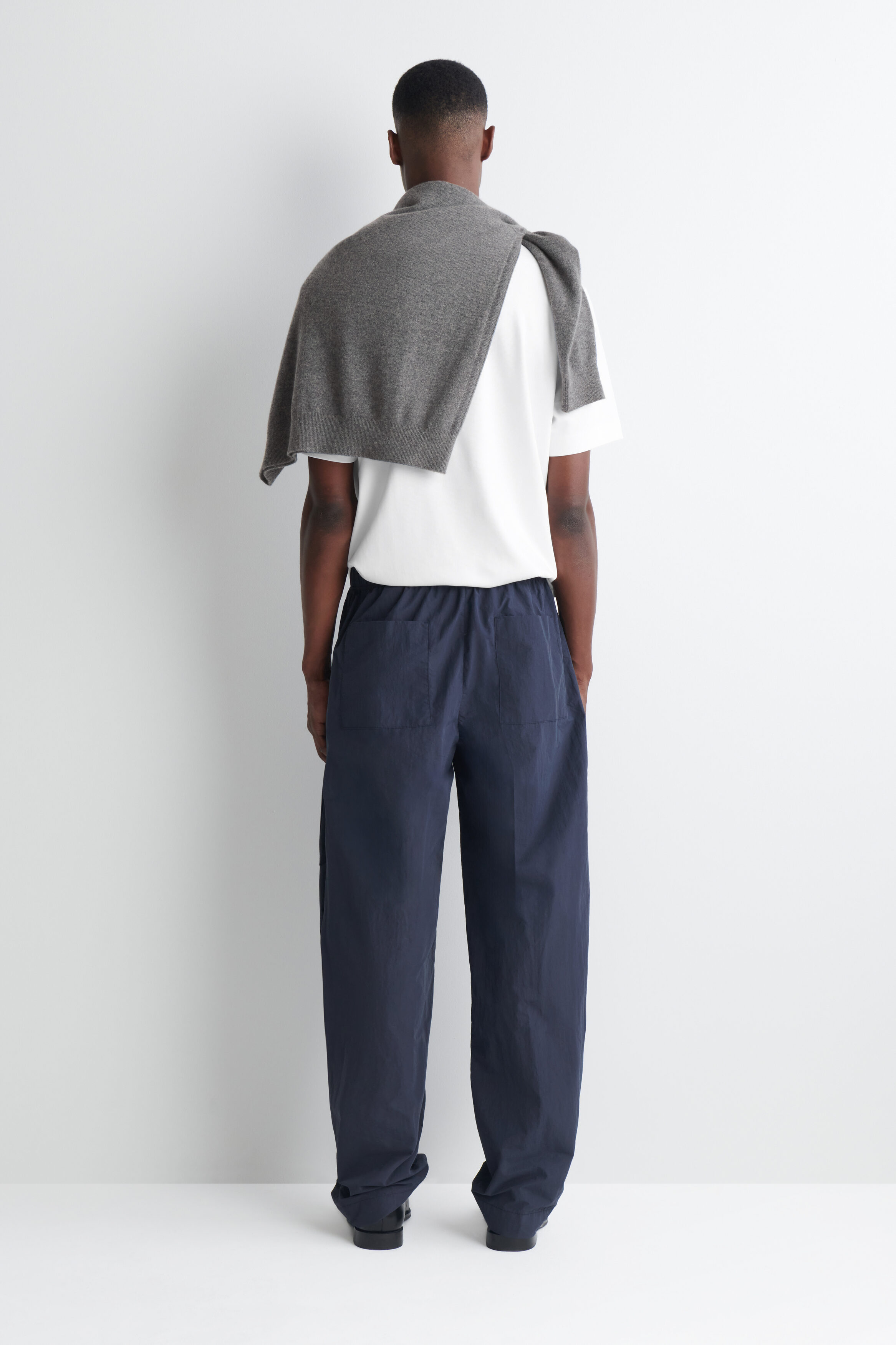 ZIP-DETAIL RELAXED-FIT STRAIGHT-LEG PANTS - thumbnail 6
