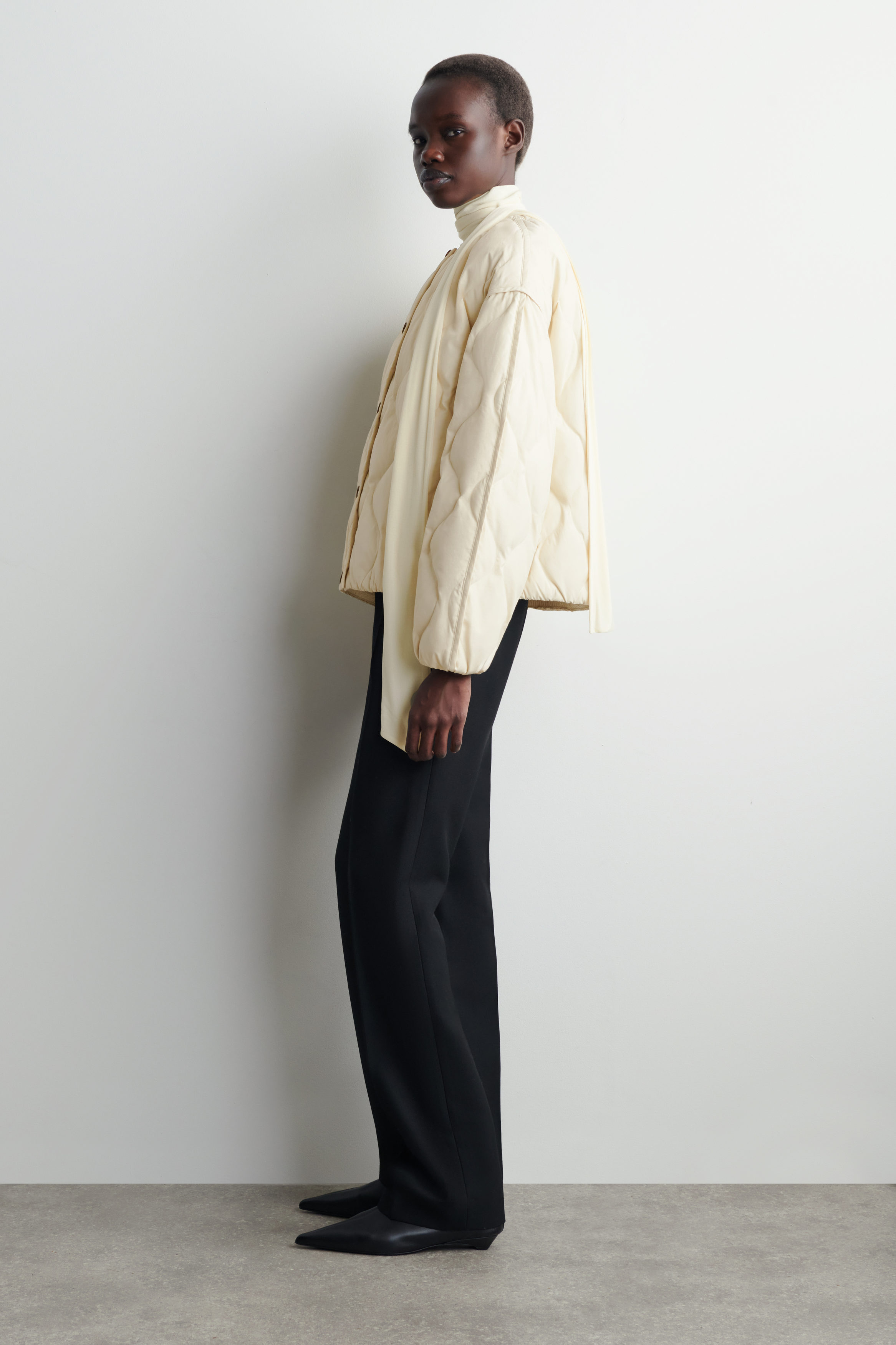 GATHERED QUILTED DOWN JACKET - ECRU | COS US