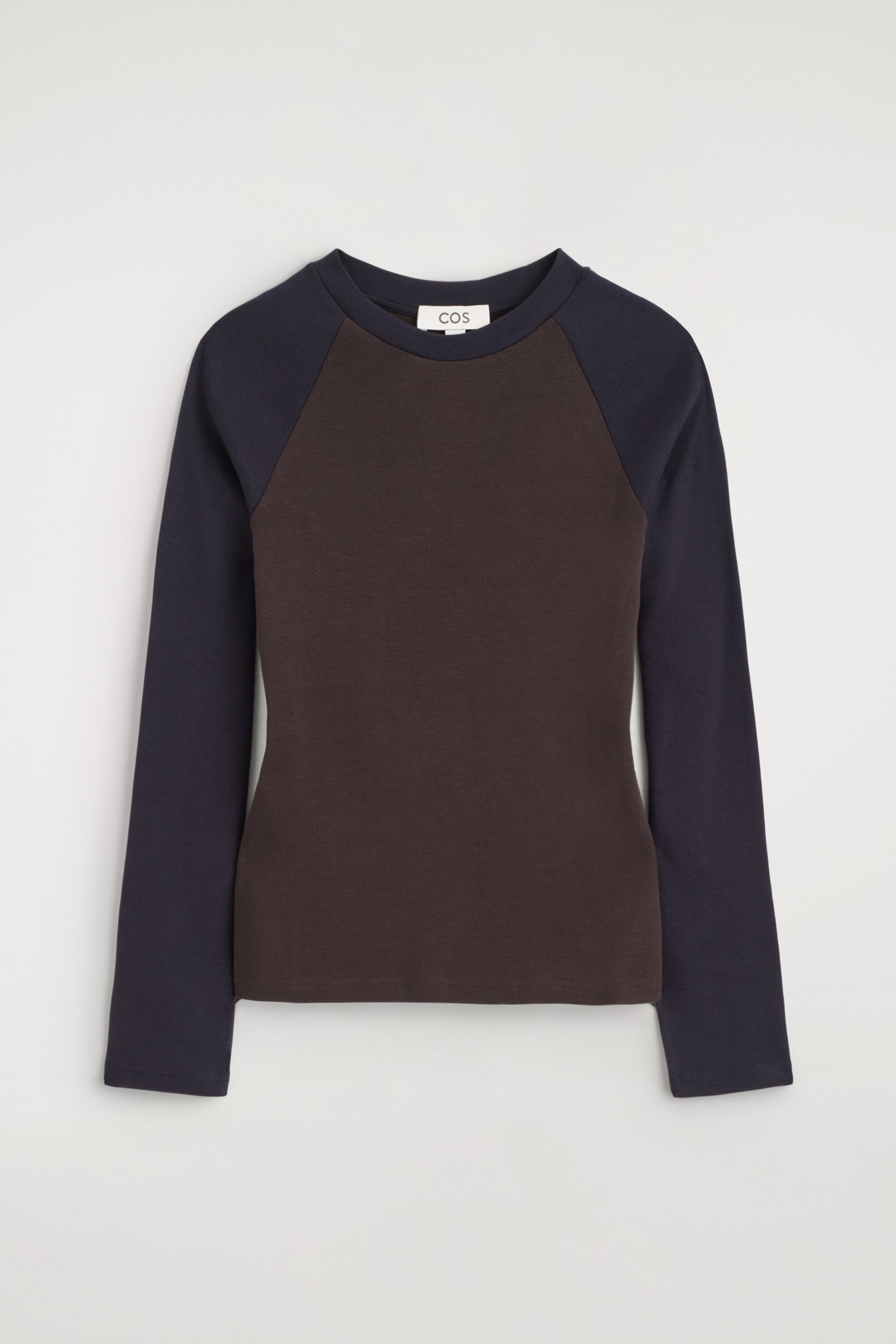 LONG-SLEEVED COTTON RAGLAN T-SHIRT