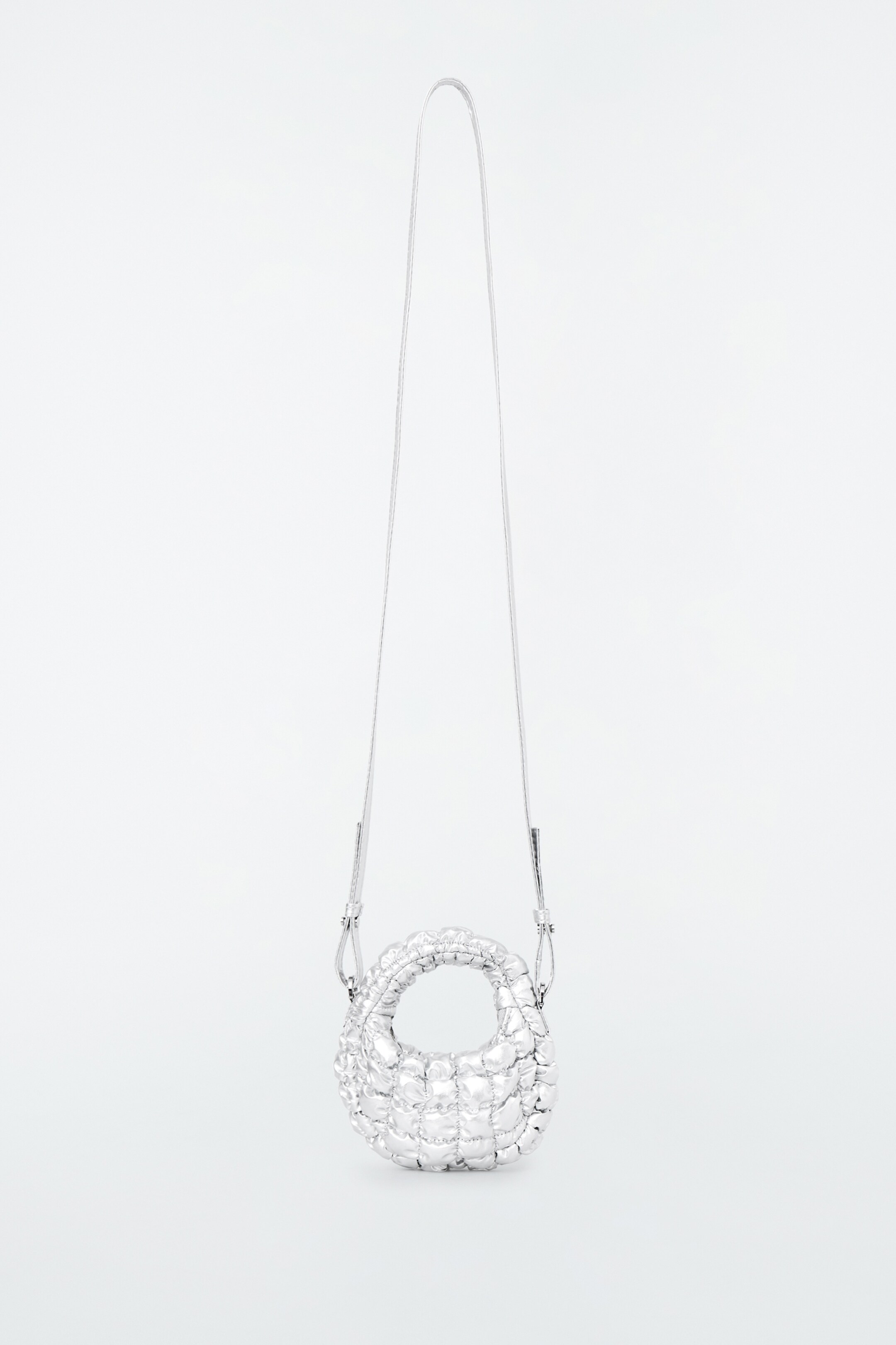 Größeres Bild ansehen: GESTEPPTE MINI-UMHÄNGETASCHE - SILBER - Ladies | H&M DE 3