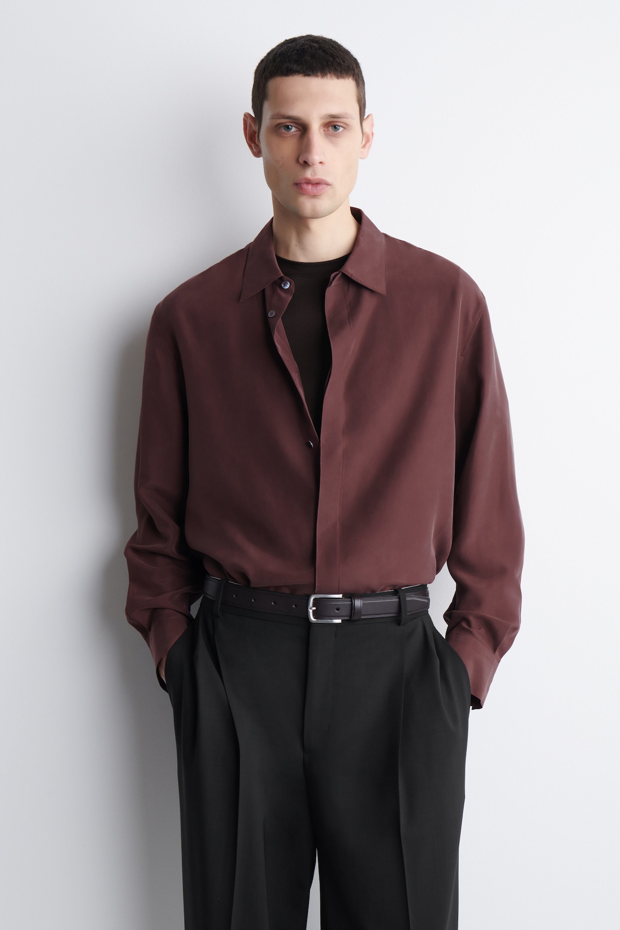 TAILORED SILK SHIRT — MAHOGANY