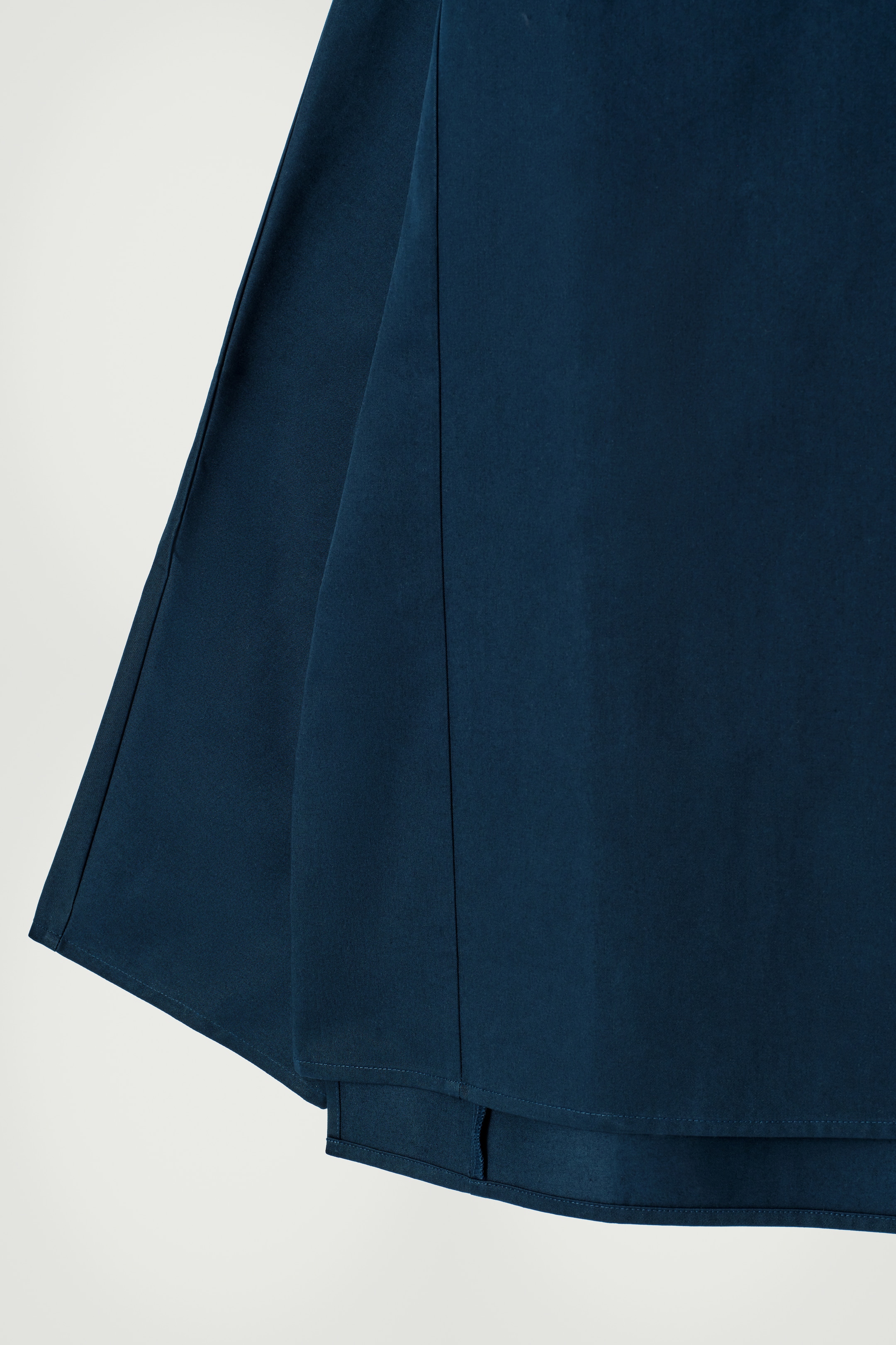 View larger image: OVERSIZED BOAT-NECK COTTON TOP - NAVY - Men | H&M GB 7