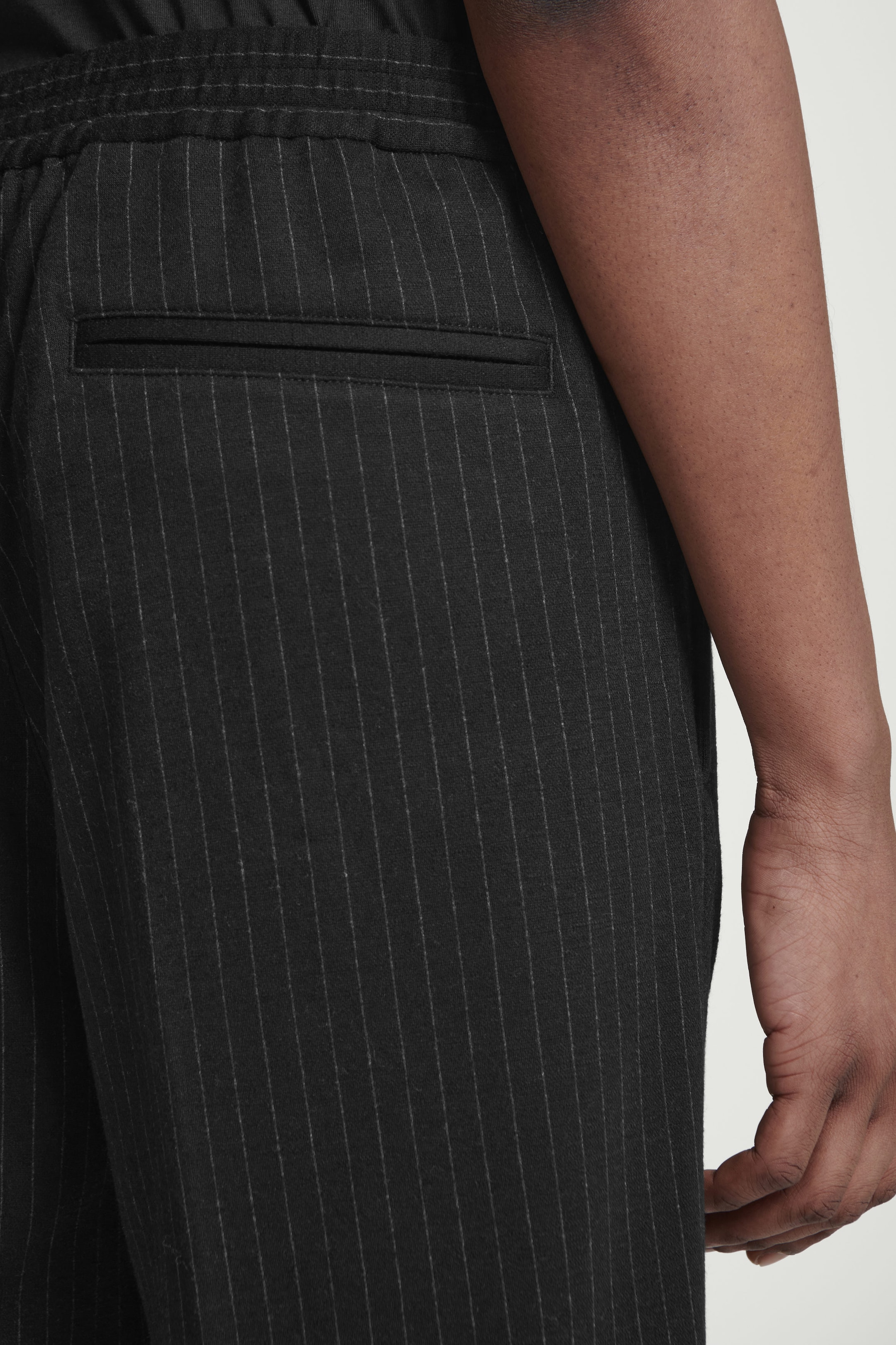 RELAXED ELASTICATED PINSTRIPED TROUSERS
