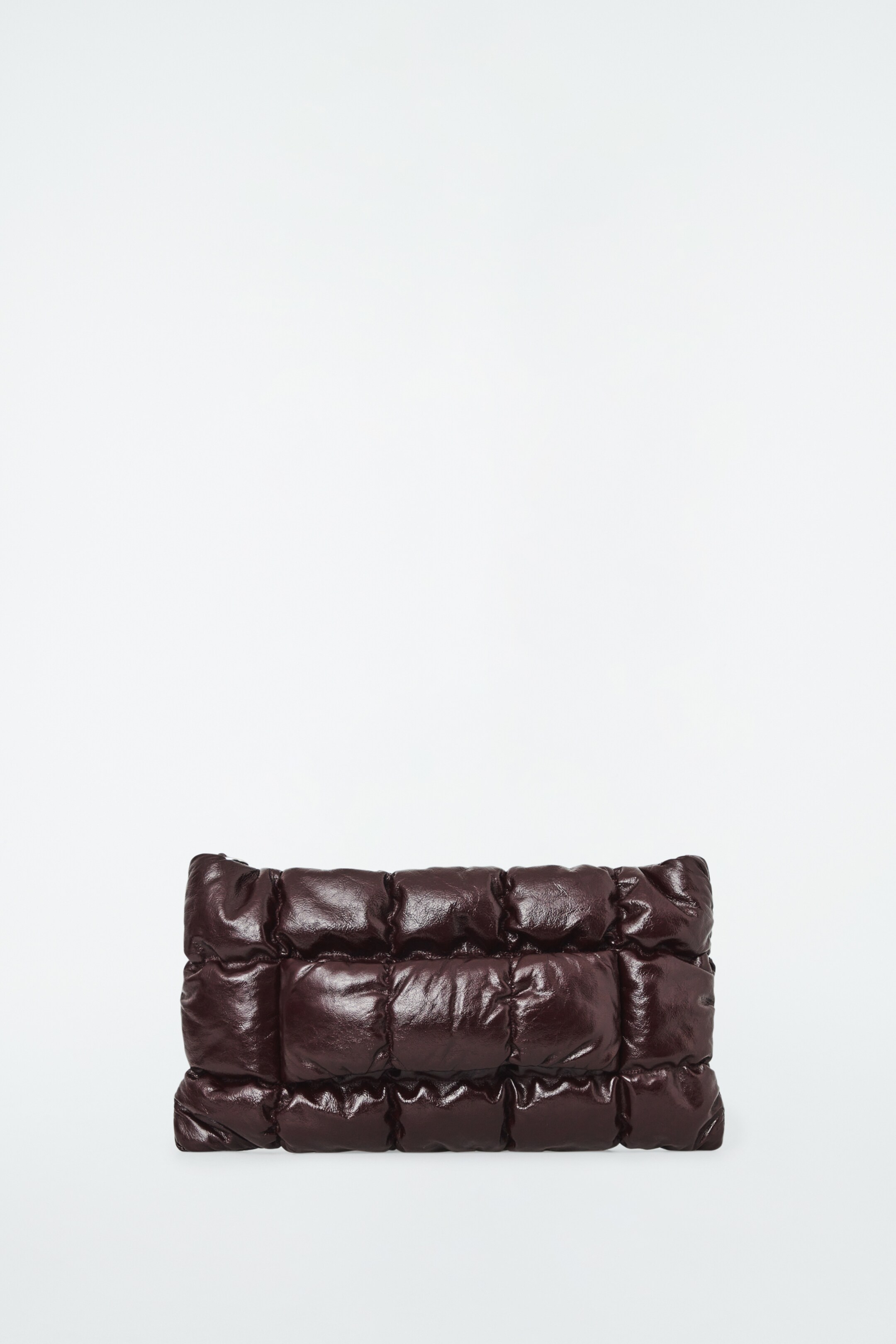 Ingrandisci l'immagine: PILLOW QUILTED CLUTCH BAG - LEATHER - BURGUNDY - DONNA | H&M CH 1