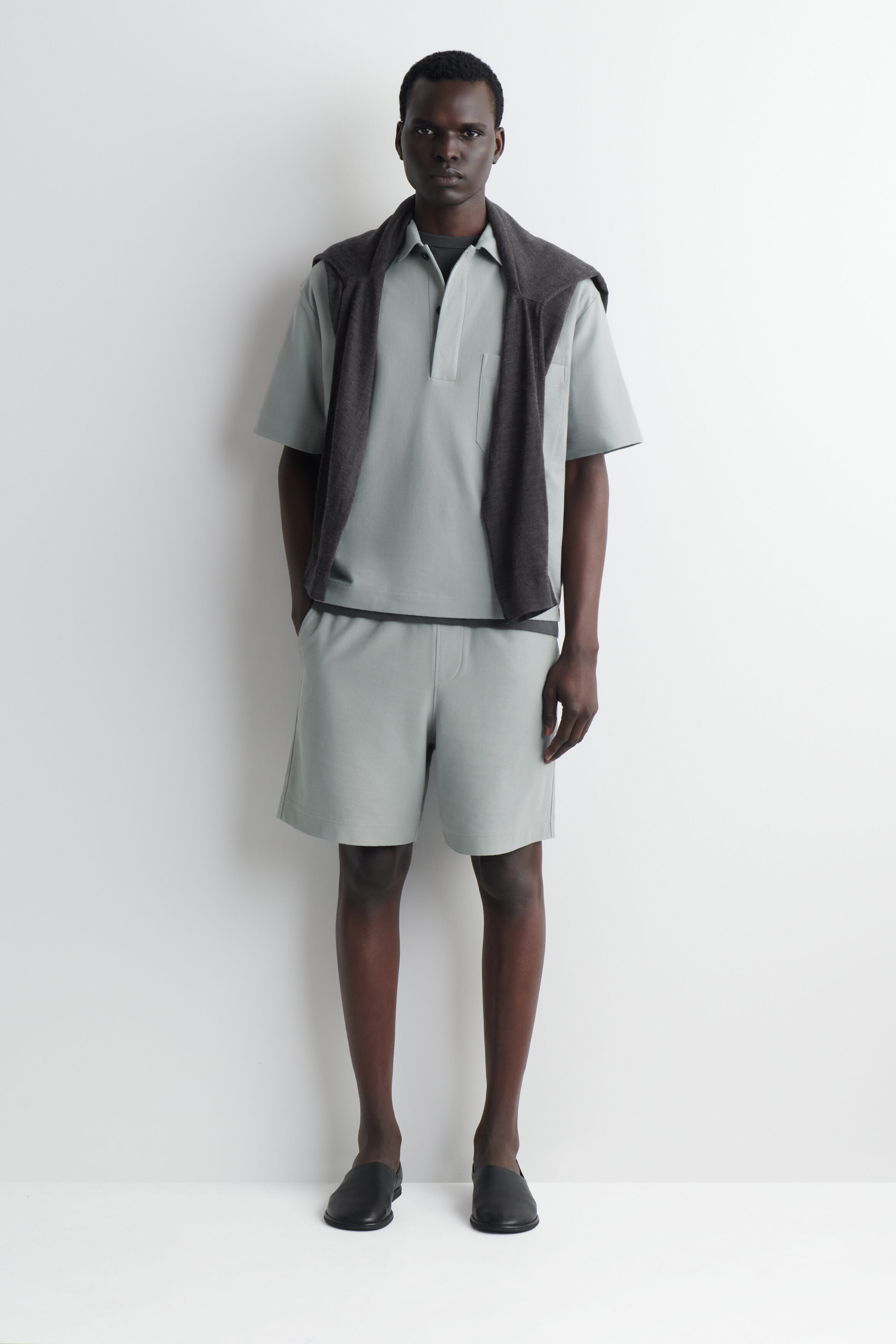 ELASTICIZED COTTON-PIQUÉ SHORTS - GRAY | COS US