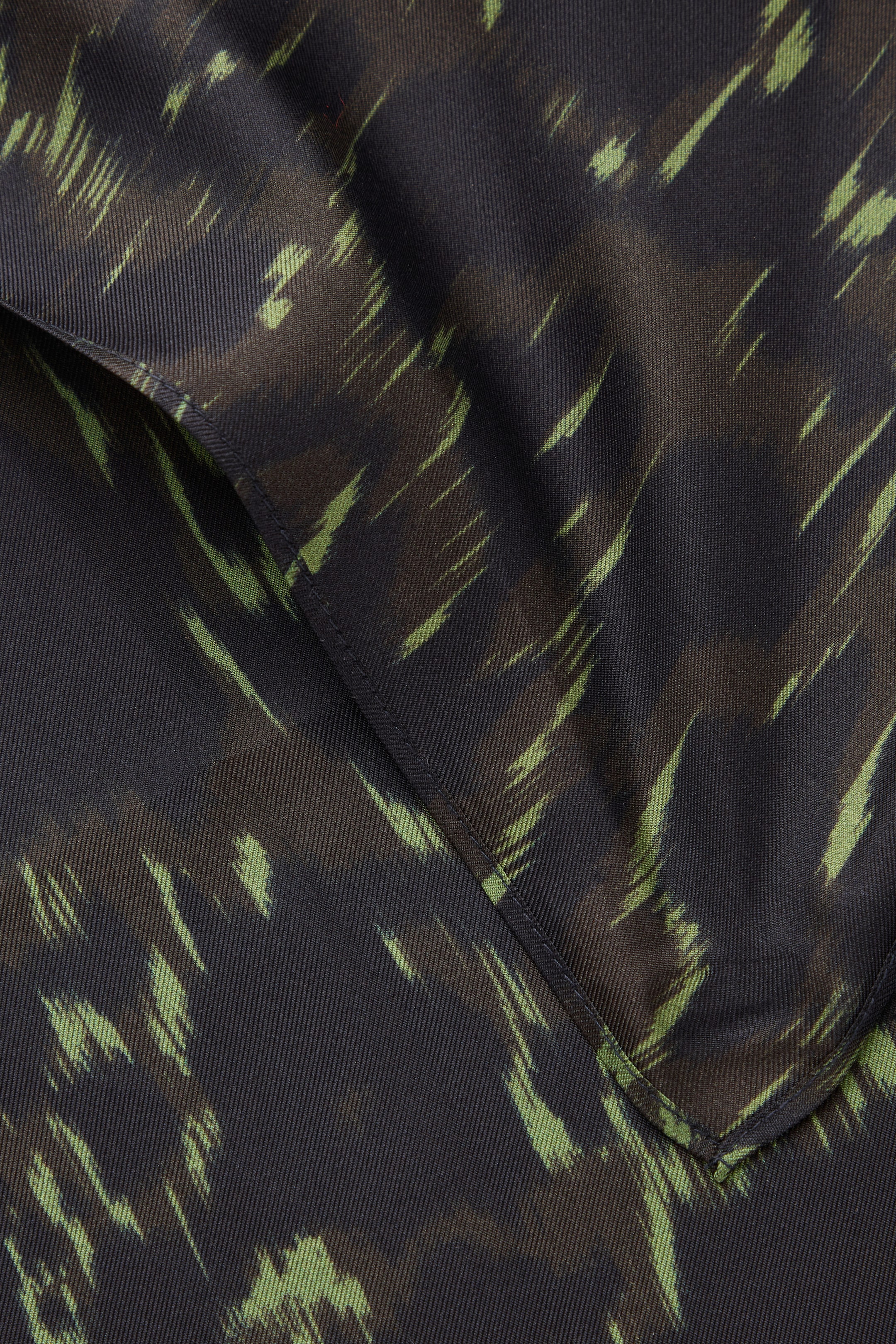 StillMedia/DescriptiveDetail