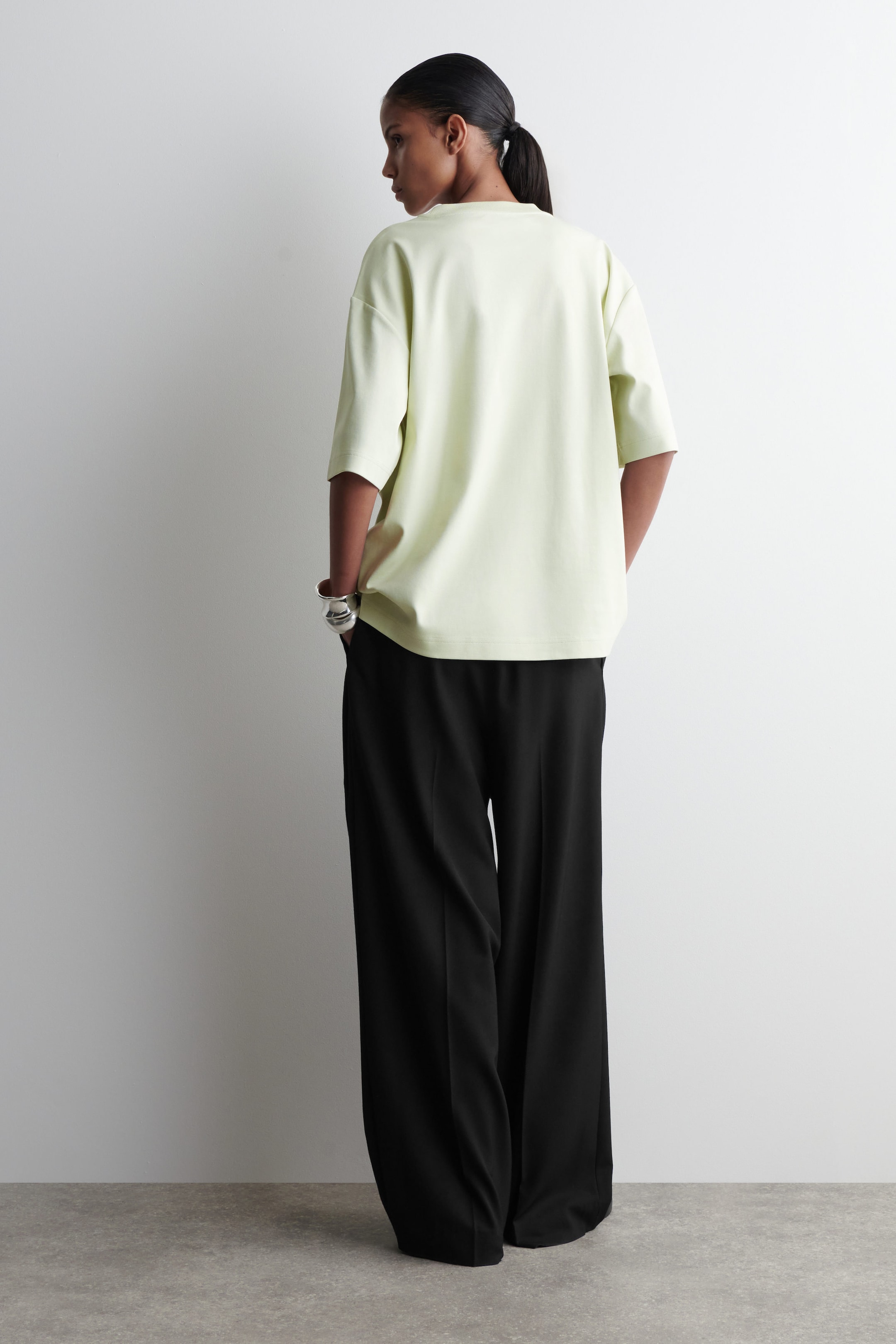 OVERSIZED COTTON T-SHIRT