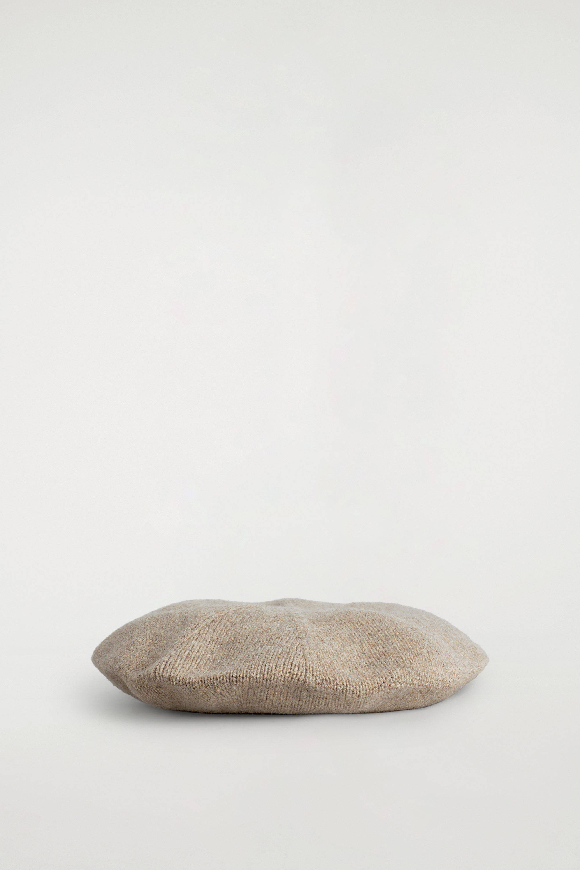 WOOL-YAK BERET - BEIGE | COS US