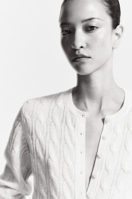 CABLE-KNIT PURE CASHMERE CARDIGAN — IVORY 9