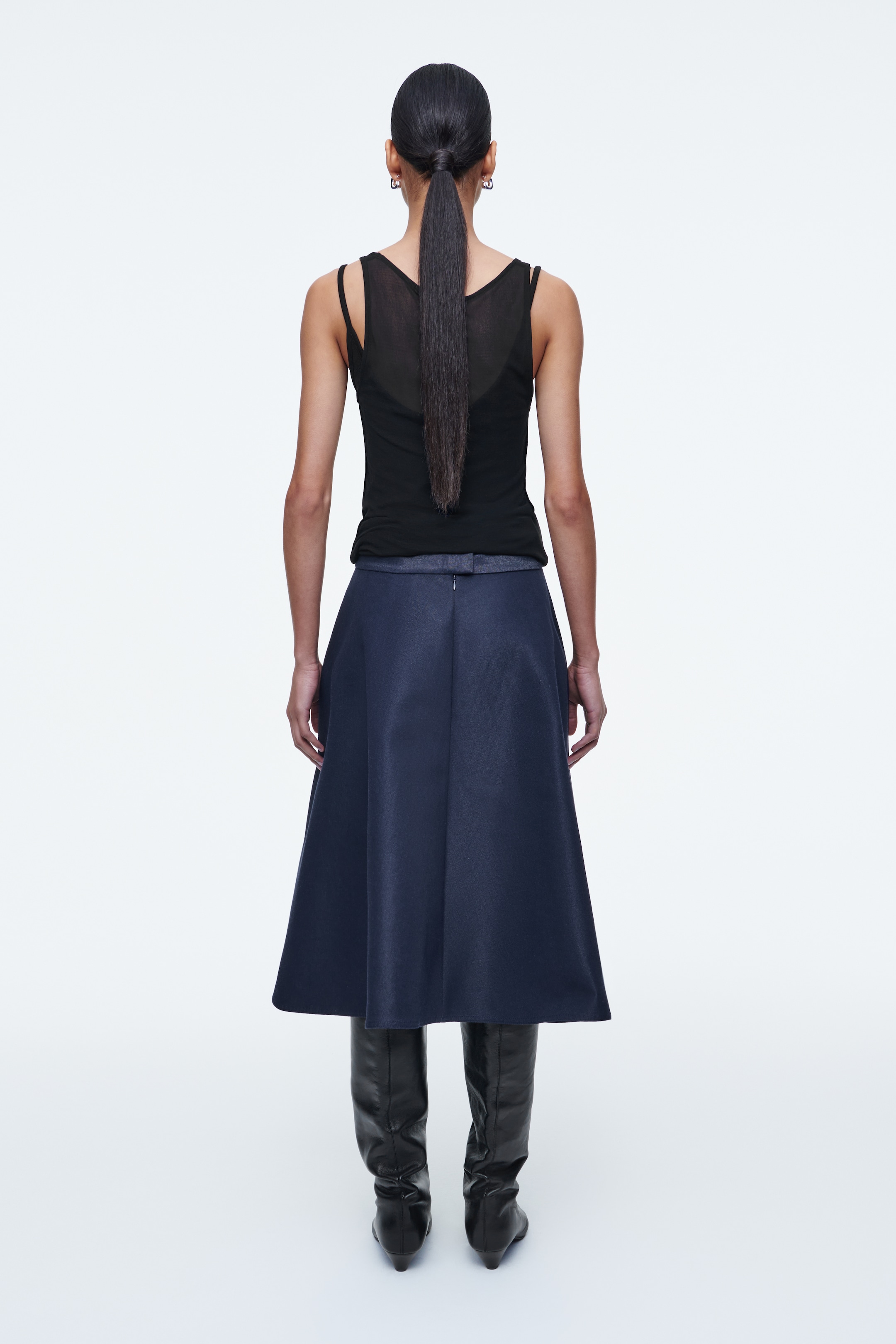 Größeres Bild anzeigen: JEANSROCK IM WET-LOOK - Dunkelblau - Ladies | H&M AT 4