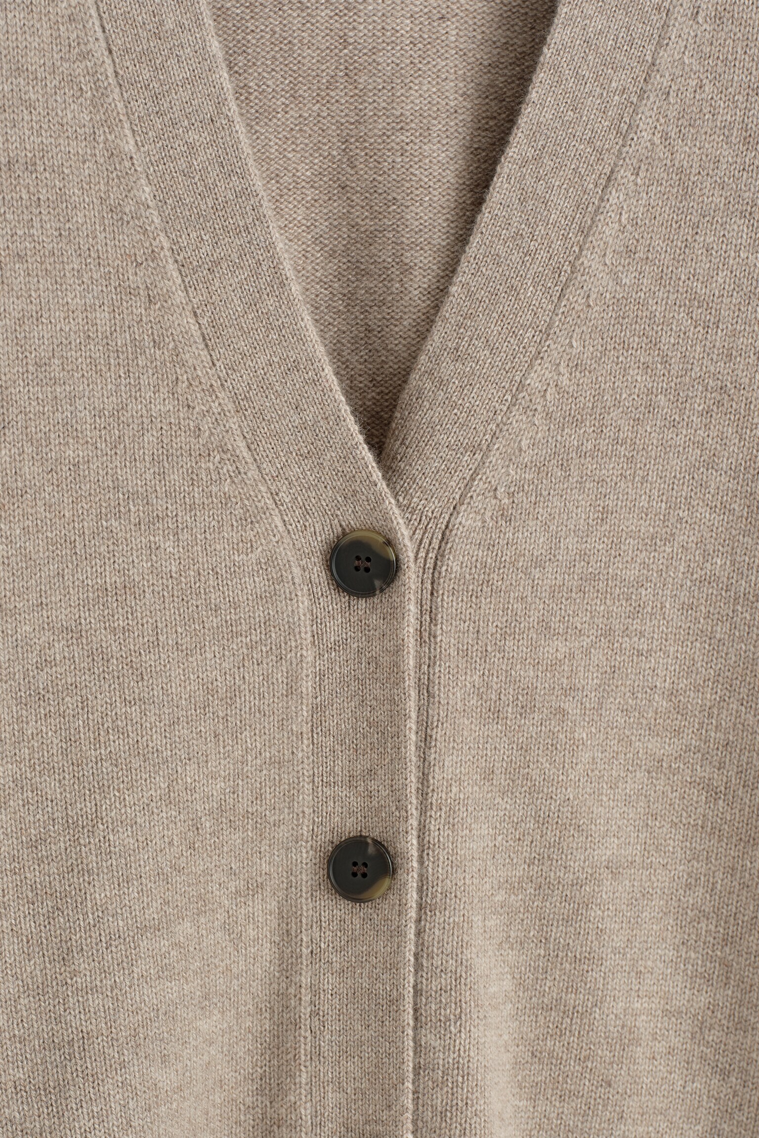 קרדיגן קשמיר עם צווארון וי - בז' - 3