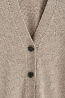 CASHMERE V-NECK CARDIGAN — BEIGE 6