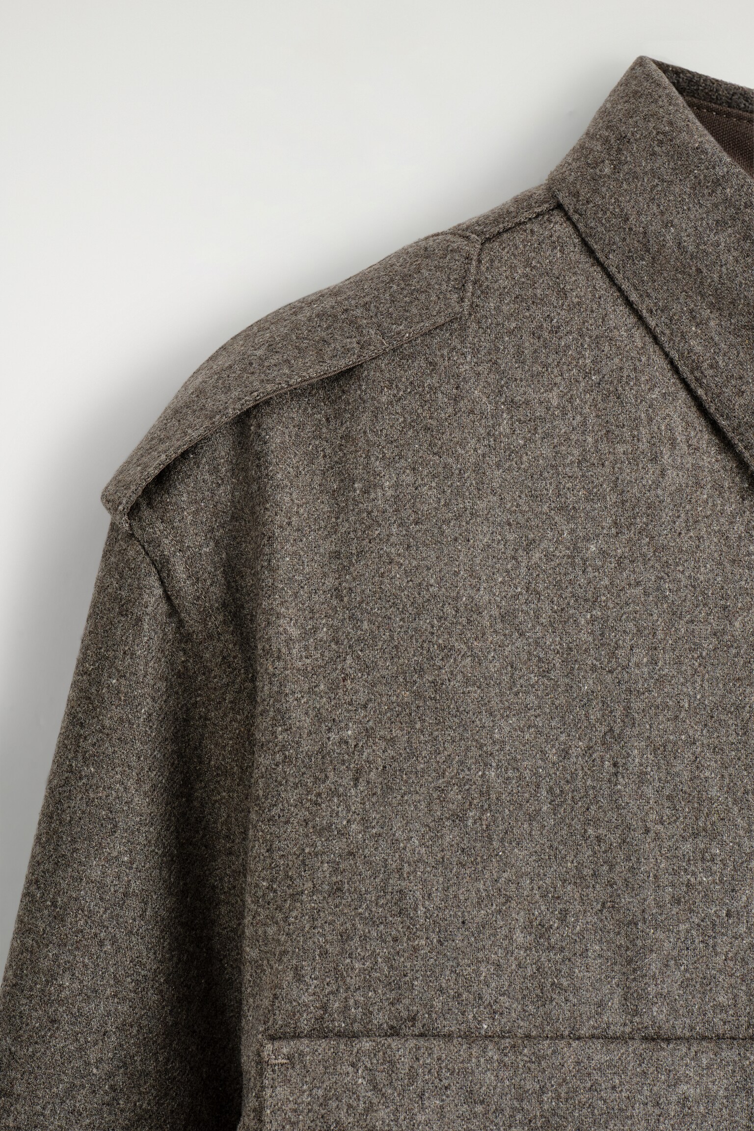 CHEMISE À COL BOUTONNÉ EN LAINE - STONE/BLEU MARINE - 5
