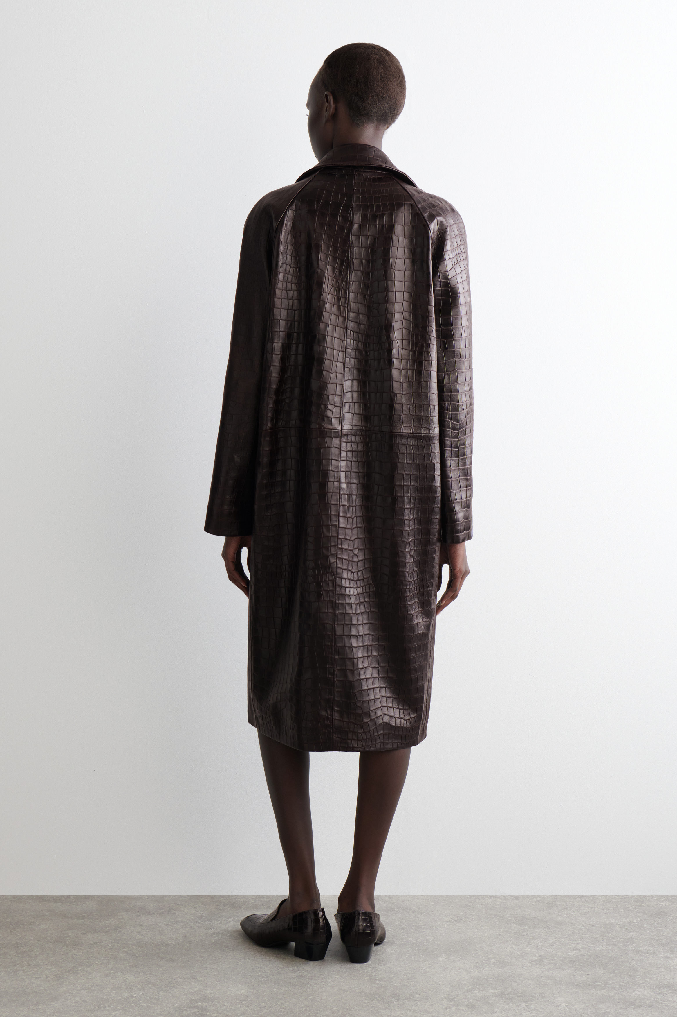 CROC-EMBOSSED LEATHER LONG COAT - DARK BROWN | COS