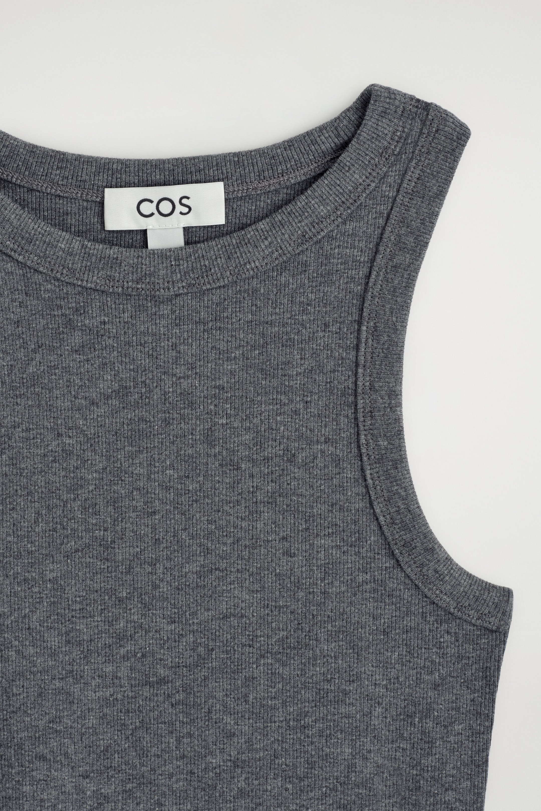 StillMedia/DescriptiveDetail