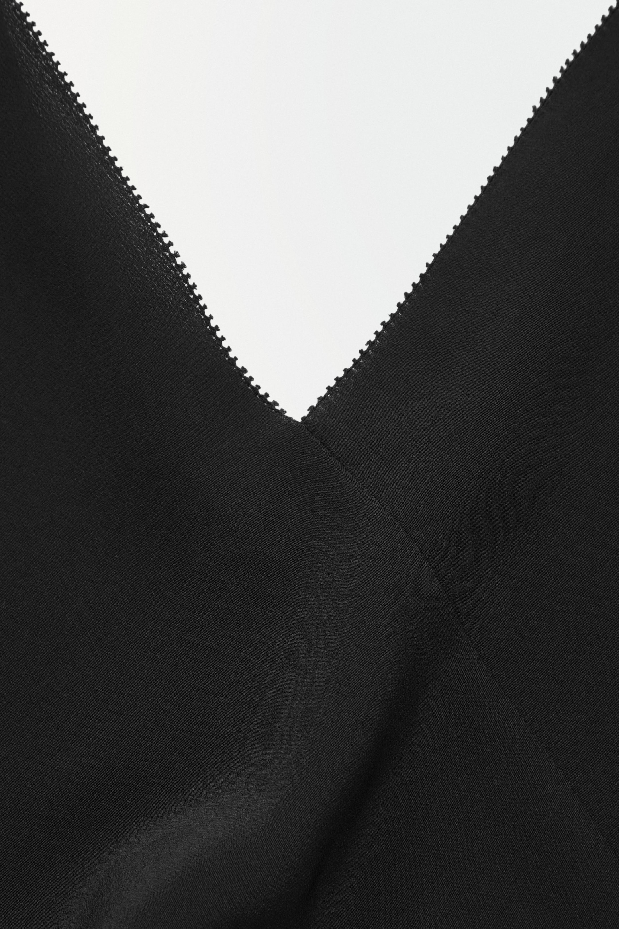 StillMedia/DescriptiveDetail