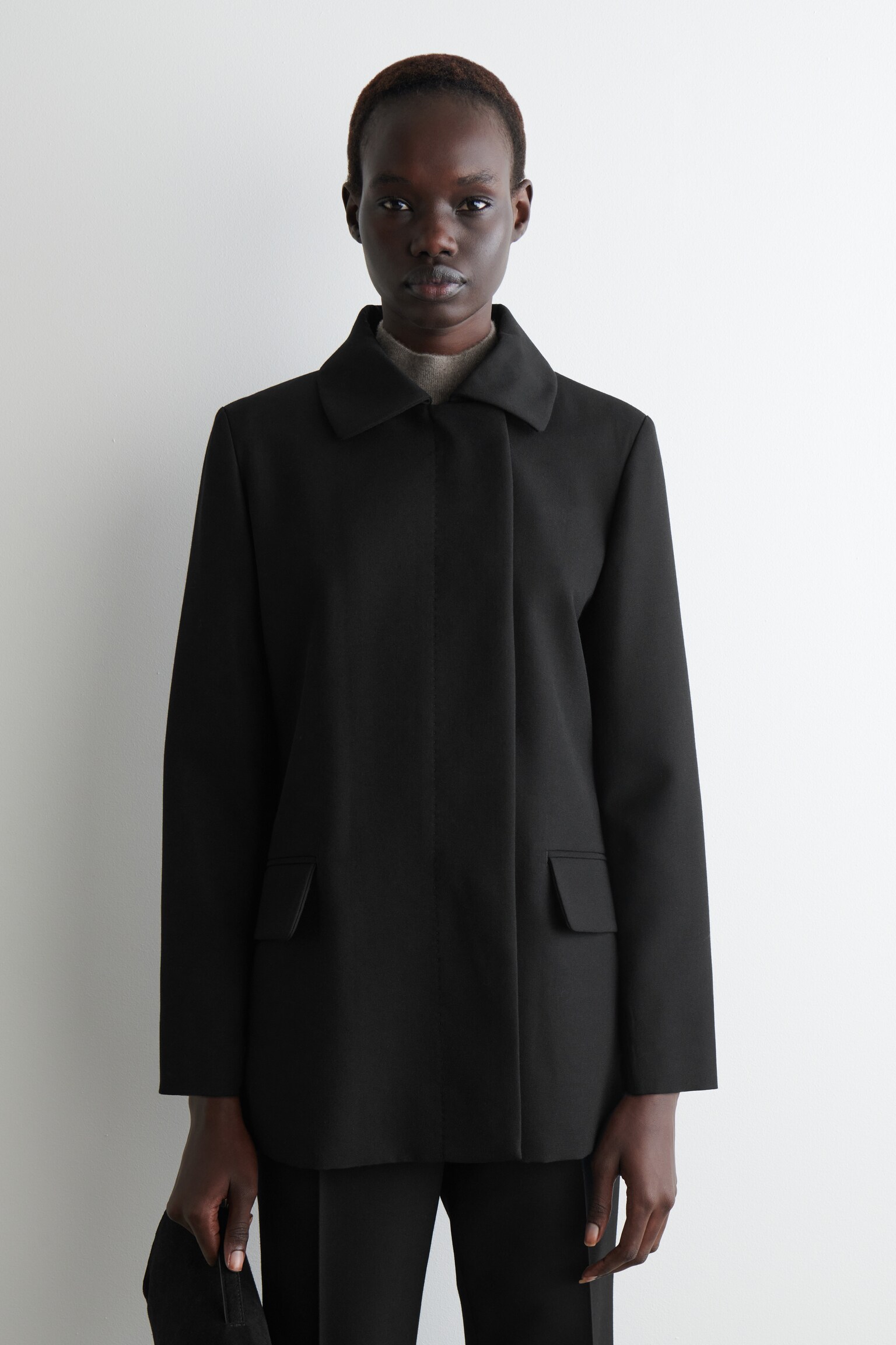 ELEGANTE JACKE AUS WOLL-MIX - SCHWARZ/DUNKELBRAUN