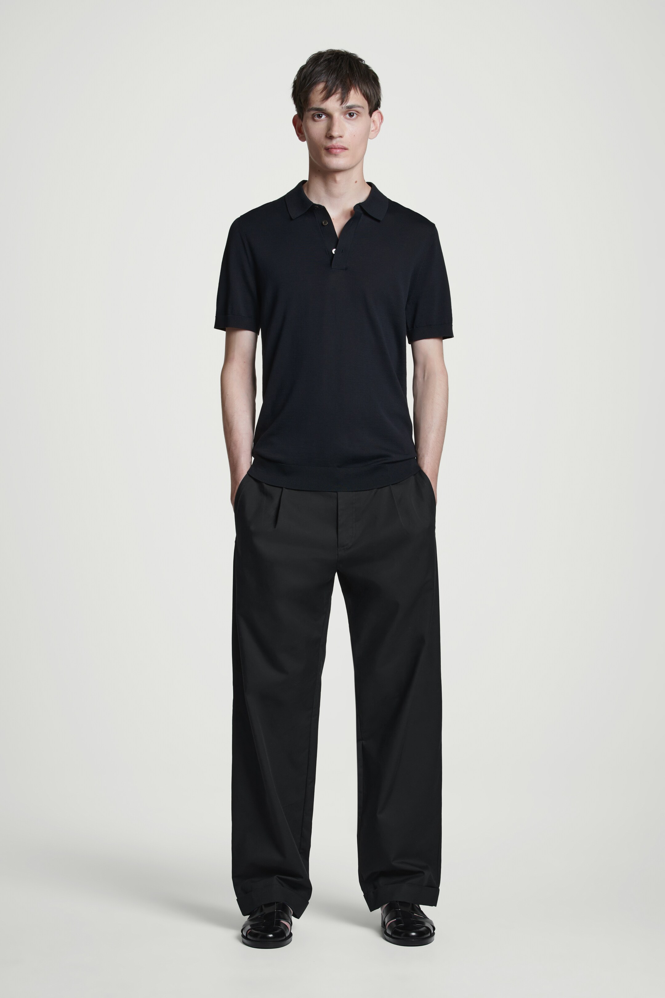 Agrandir l'image: POLO SLIM EN MAILLE DE SOIE - BLEU MARINE - HOMME | H&M BE 2