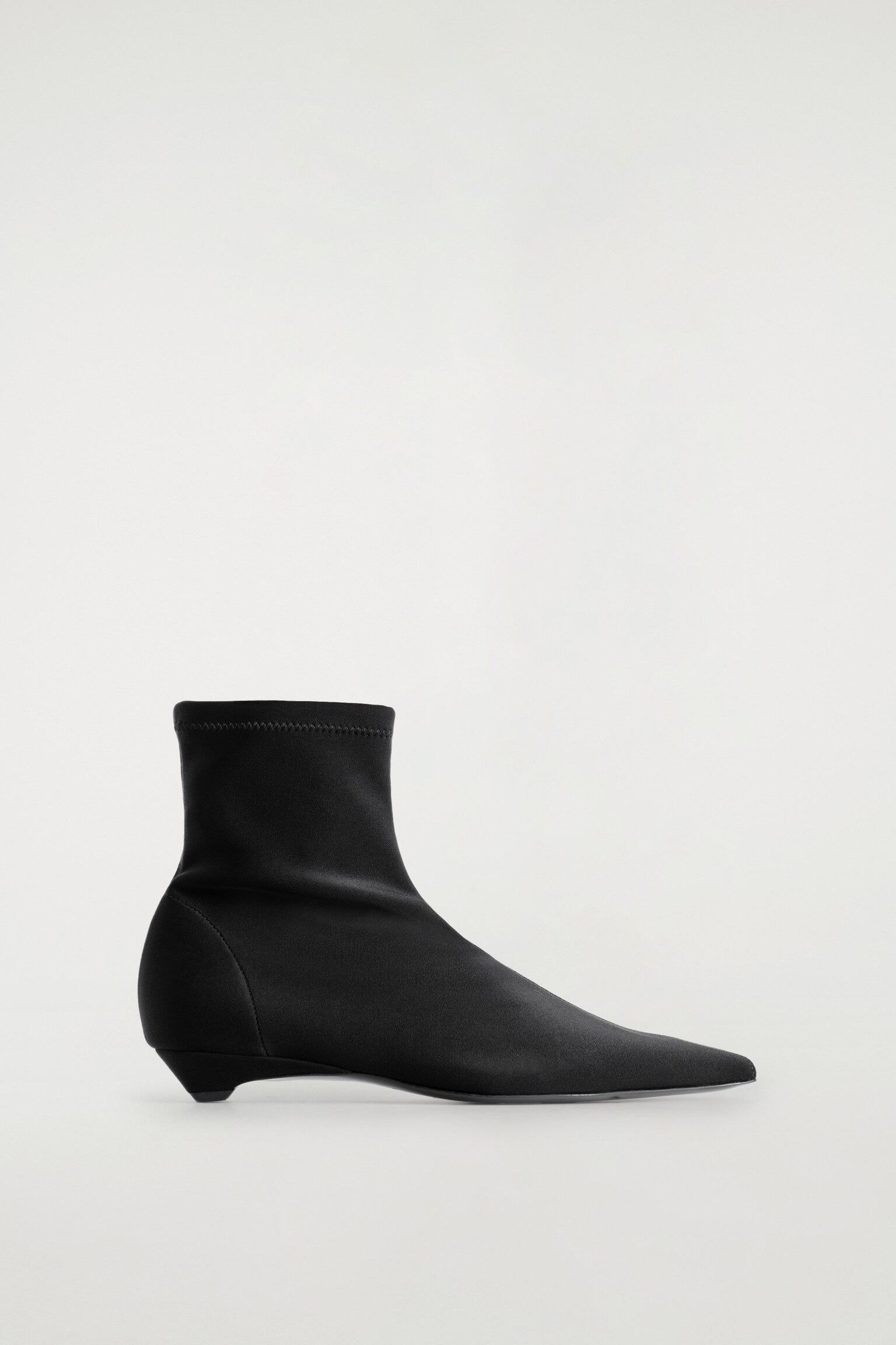 POINTED SCUBA SOCK ANKLE BOOTS - BLACK - 2