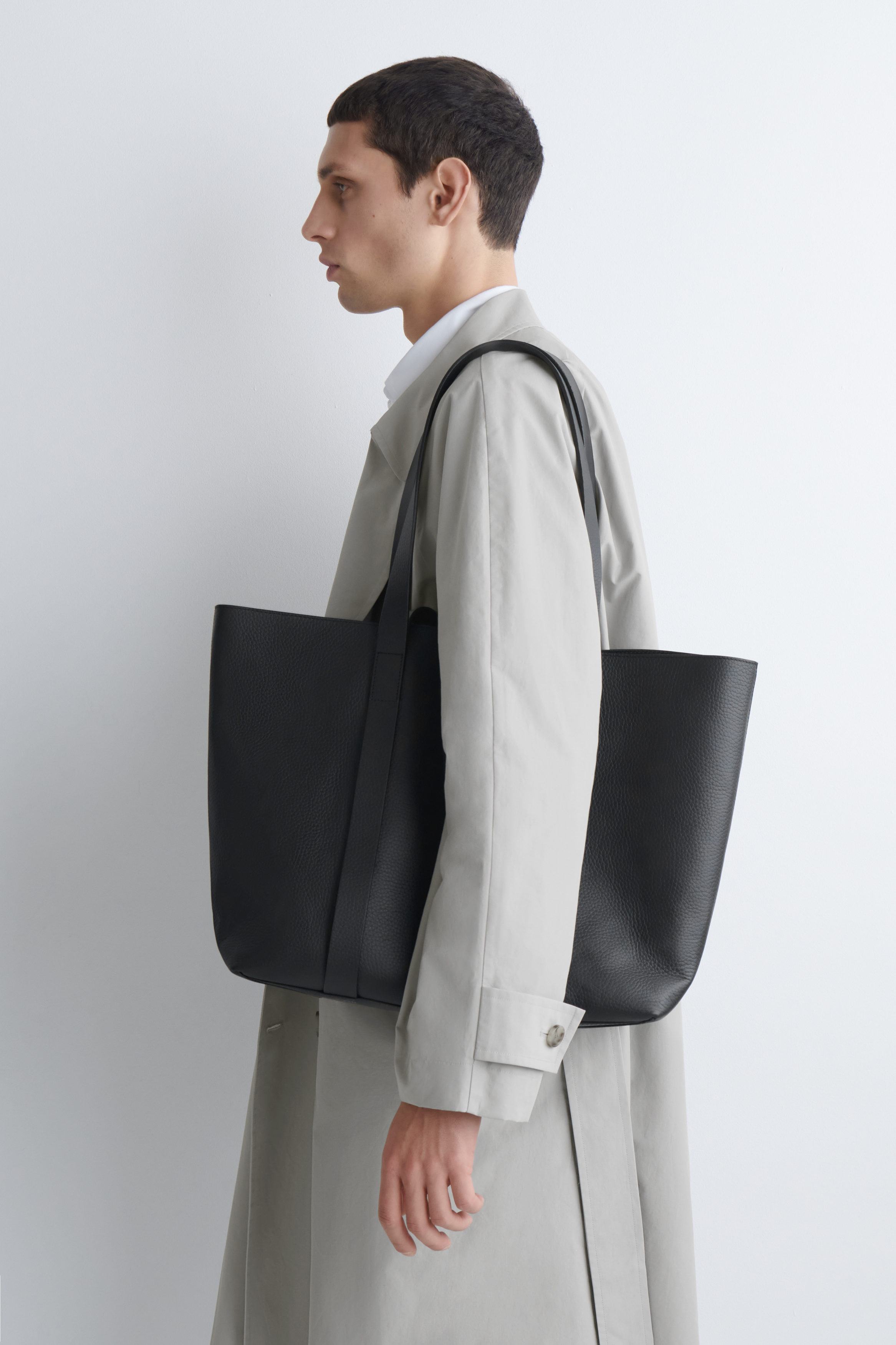TABLEAU TOTE BAG - LEATHER - BLACK | COS US