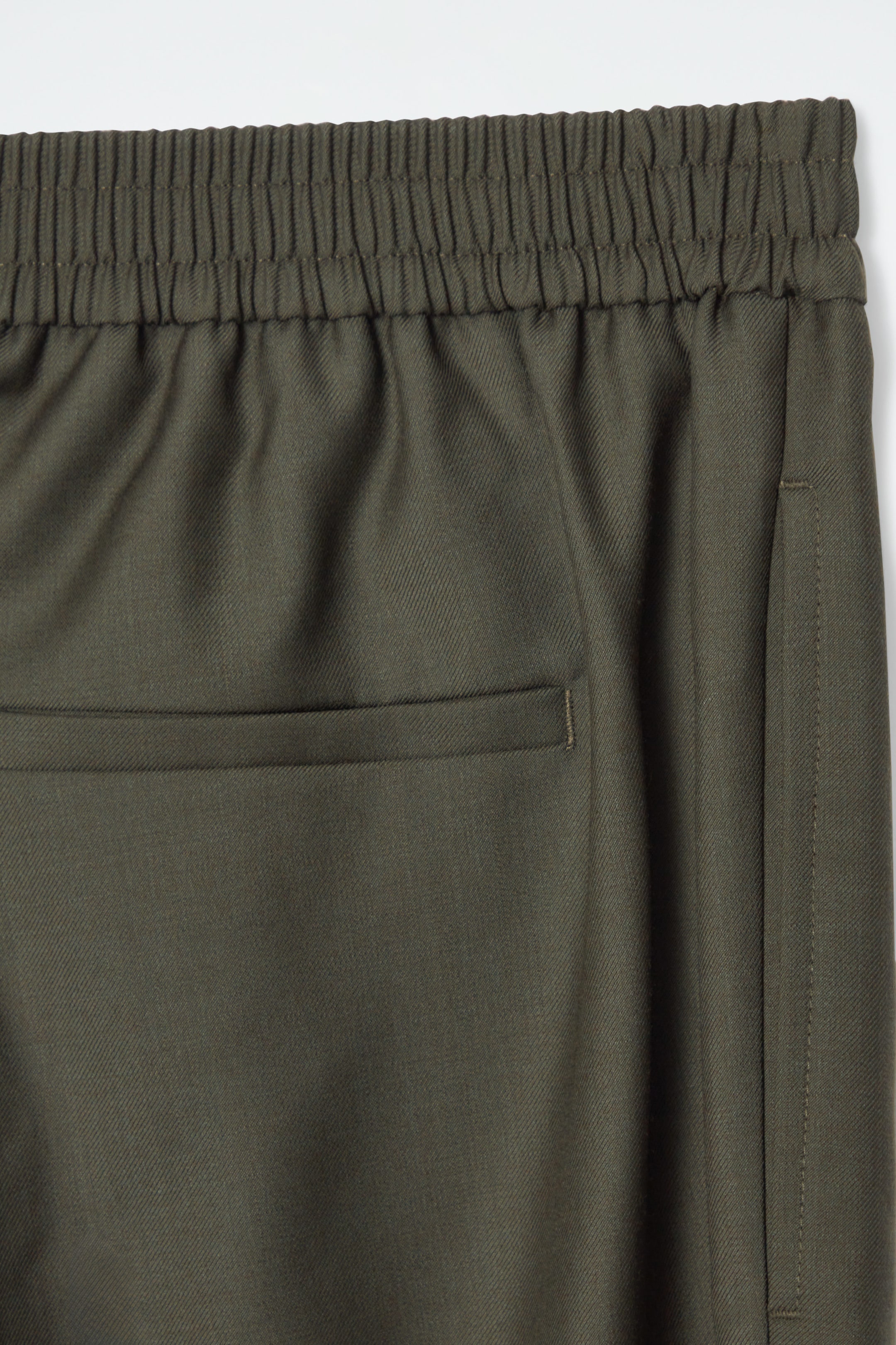 REGULAR ELASTICATED WOOL STRAIGHT-LEG PANTS