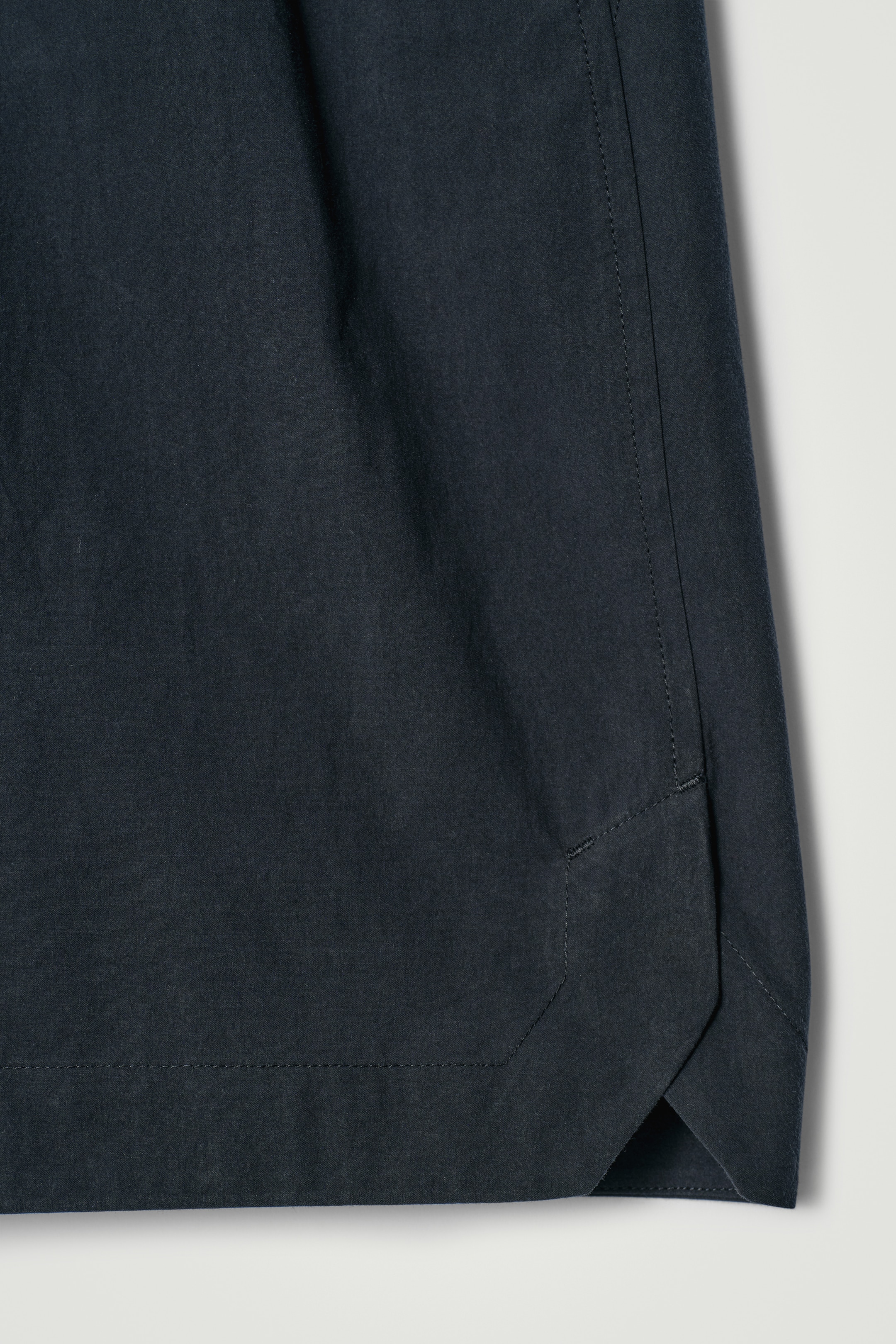 Agrandir l'image: SHORT À TAILLE ÉLASTIQUÉE EN COTON PIMA - BLEU MARINE - HOMME | H&M CH 6