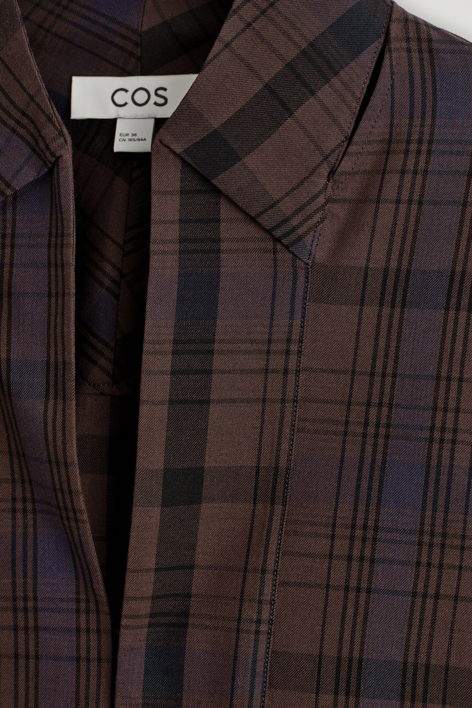 KOŠEĽOVÉ ŠATY ZO ZMESI VLNY S KOCKOVANÝM VZOROM - BROWN / CHECKED - 5