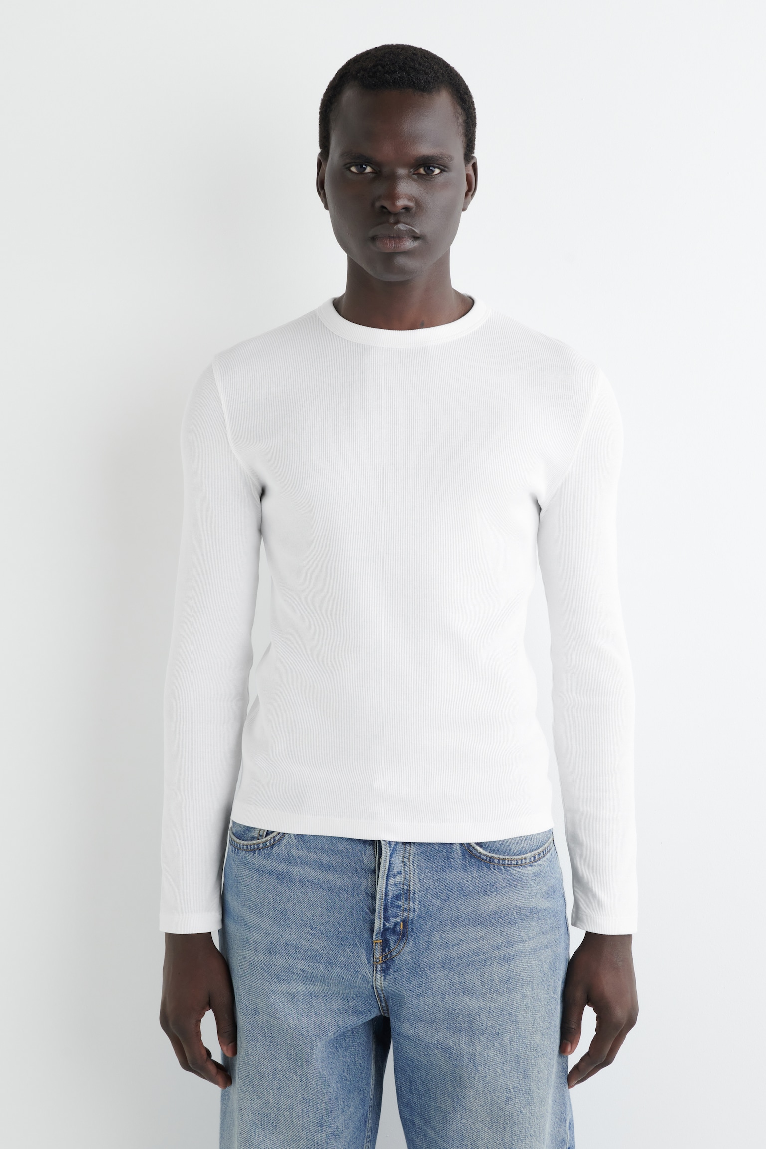 T-SHIRT SLIM À MANCHES LONGUES EN COTON CÔTELÉ - BLANC/NOIR